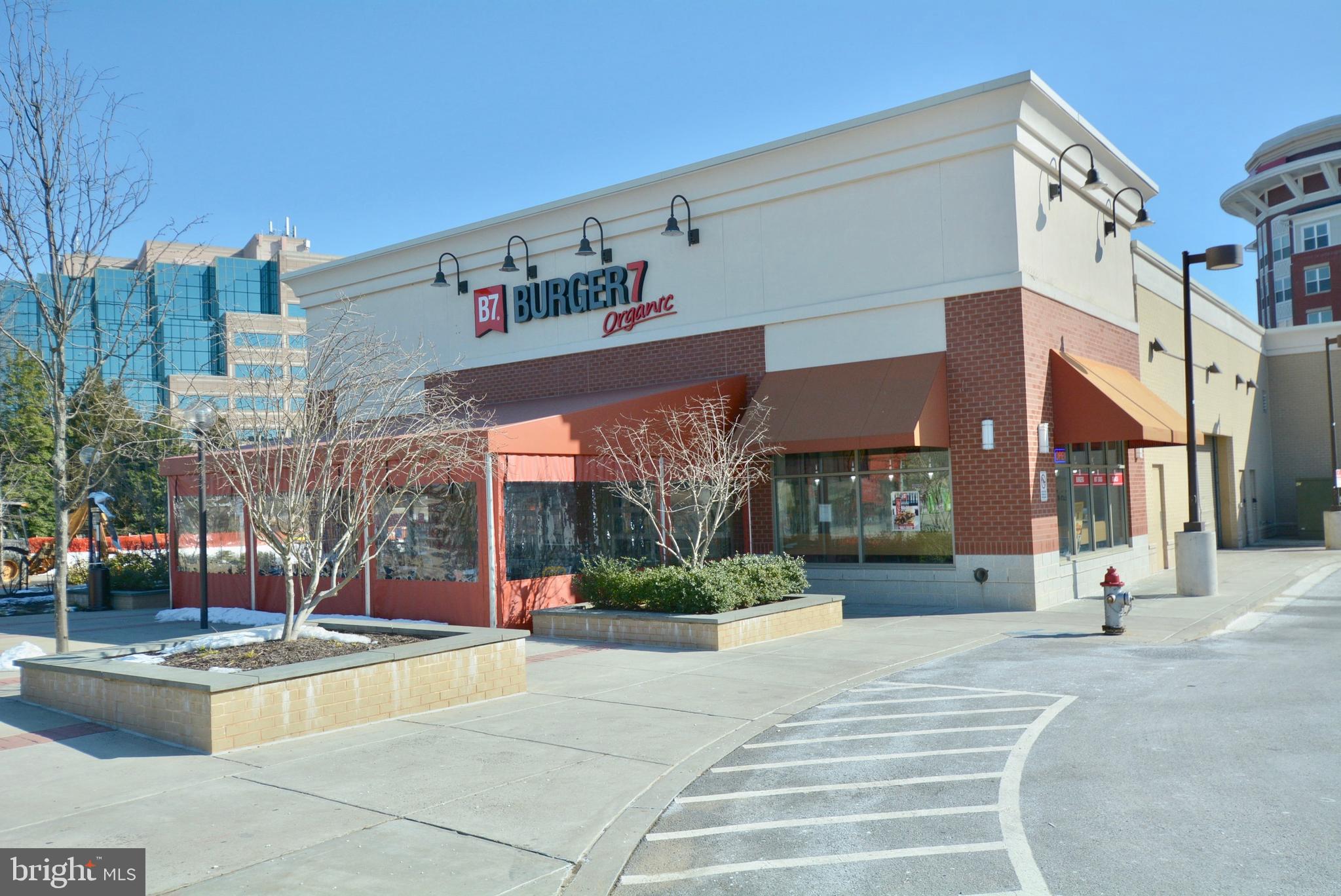 WESTBRIAR CONDOMINIUMS - Residential Lease