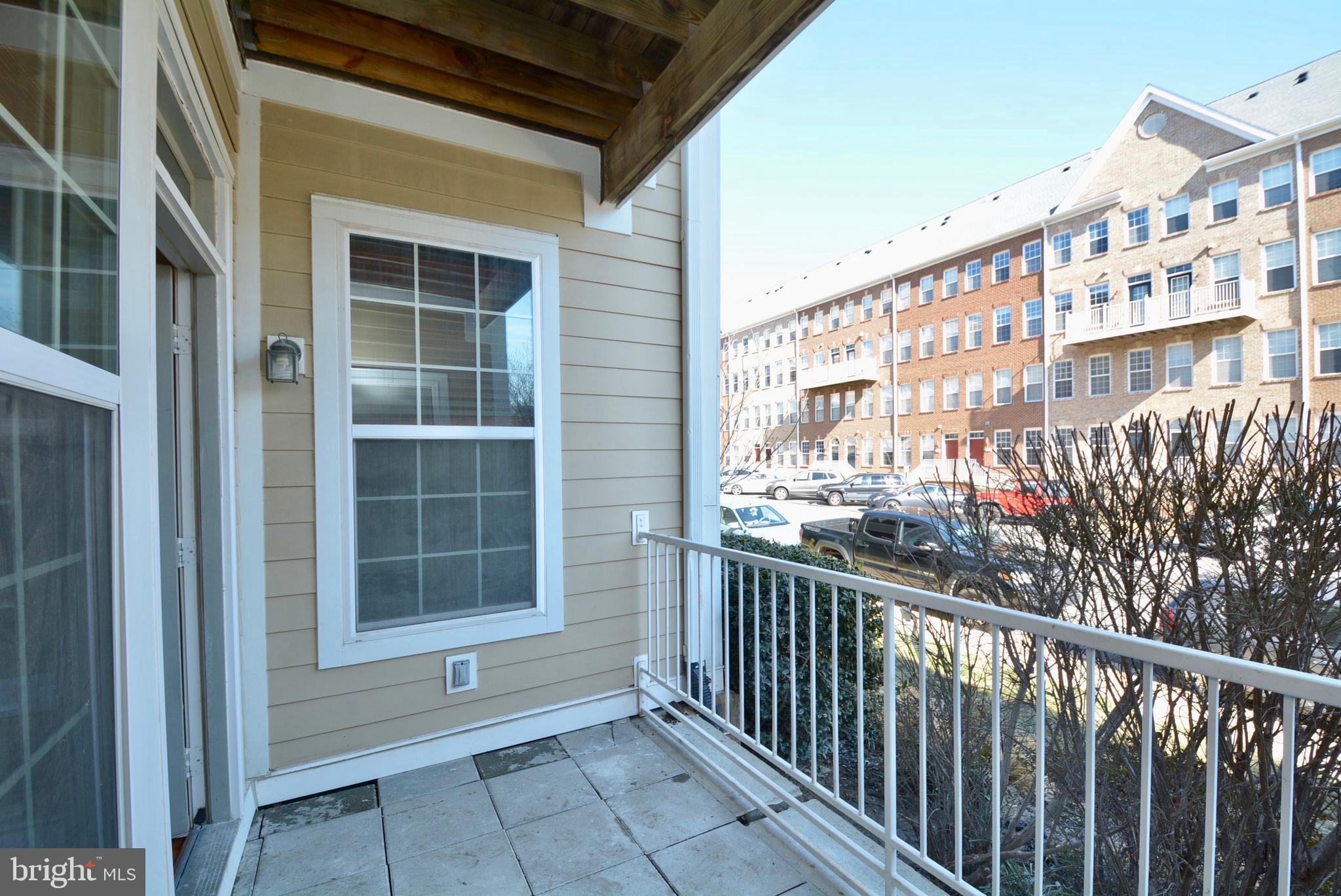 WESTBRIAR CONDOMINIUMS - Residential Lease