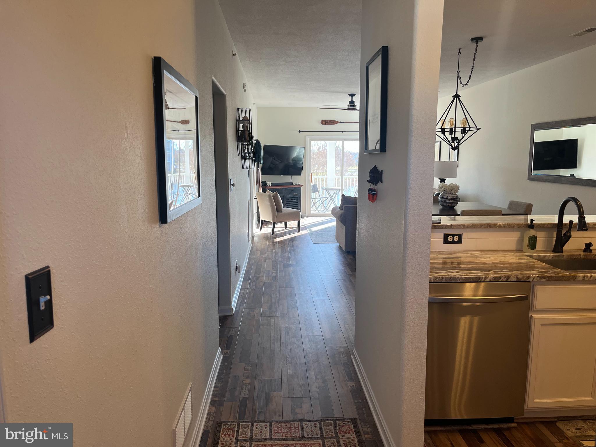 33156 N VILLAGE LOOP 4205