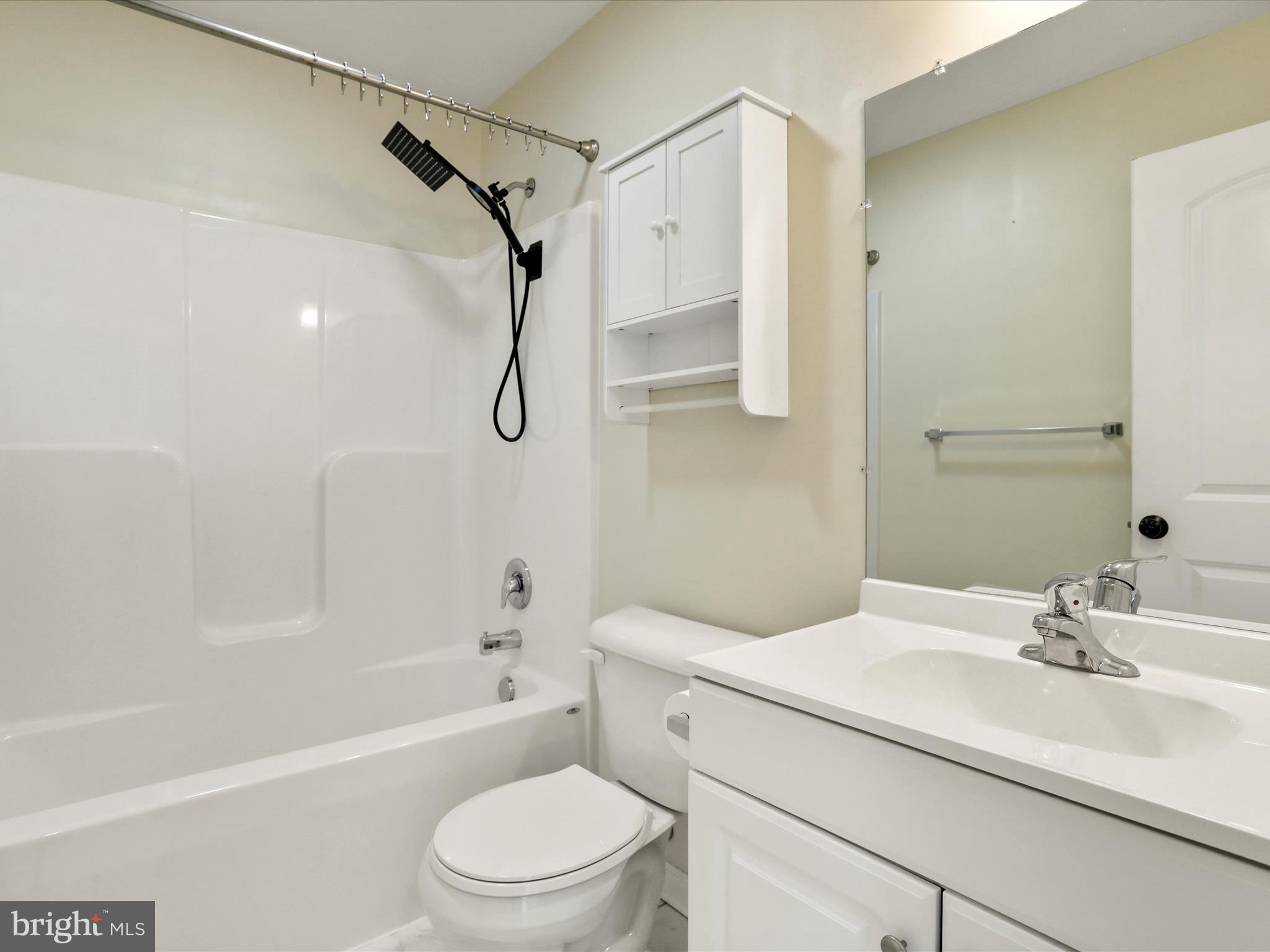 LINKS PLACE - Residential