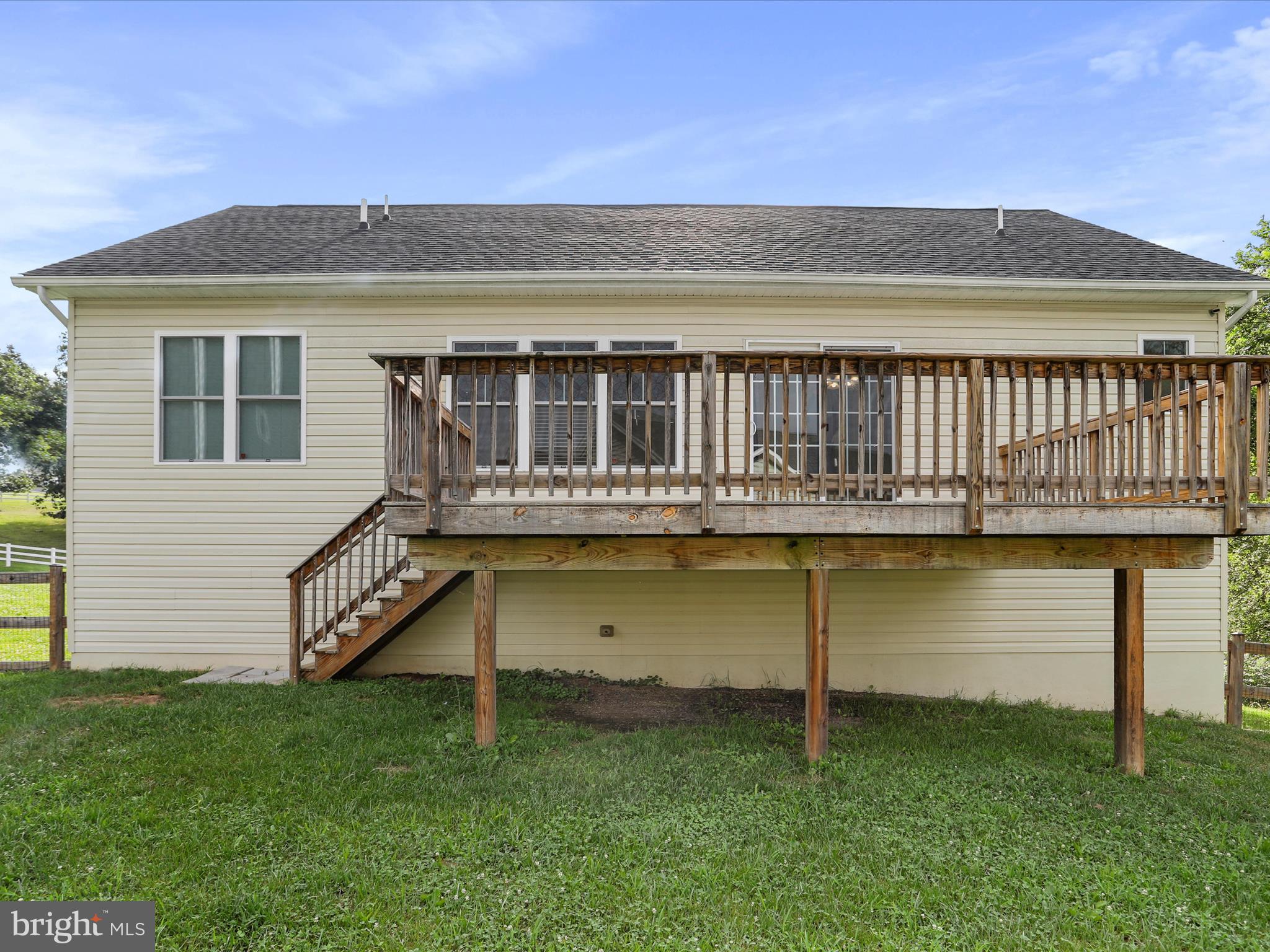 LINKS PLACE - Residential