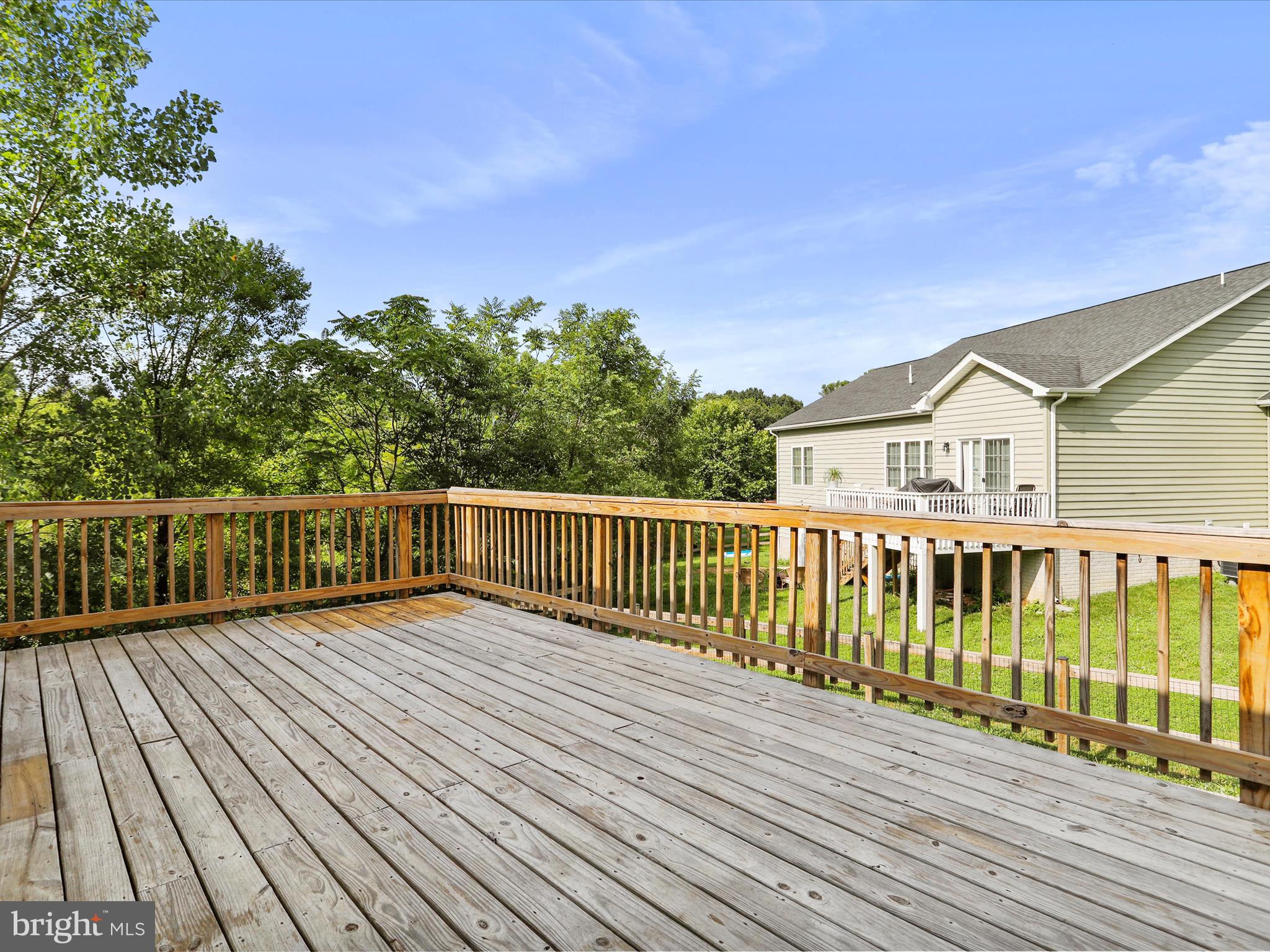 LINKS PLACE - Residential