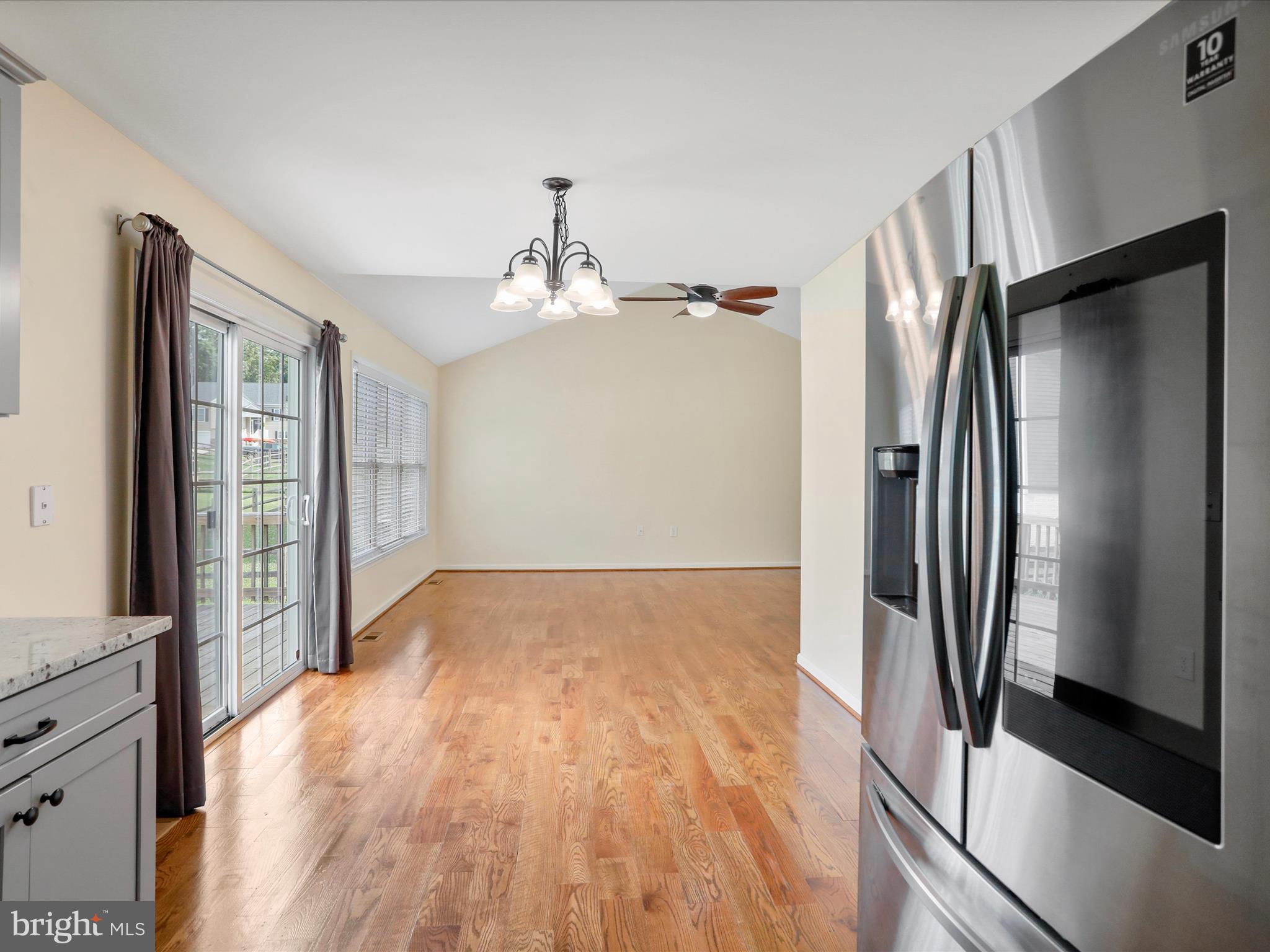 LINKS PLACE - Residential