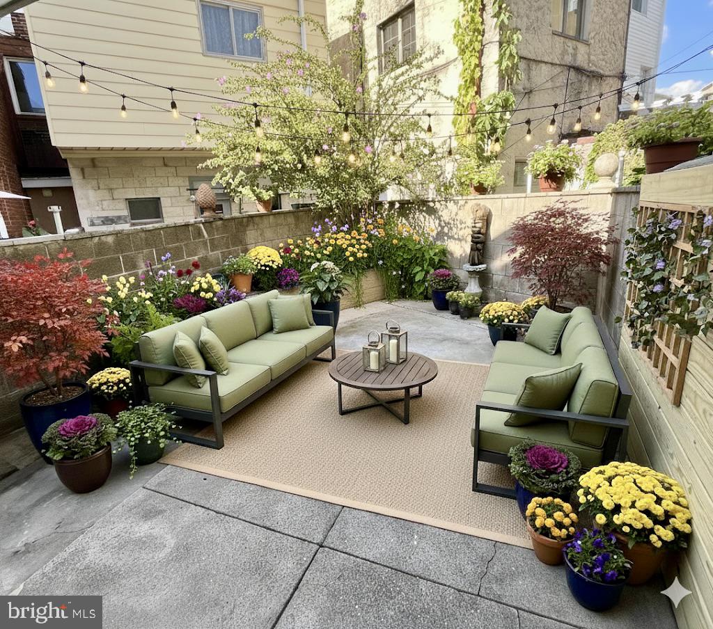 PASSYUNK SQUARE - Residential