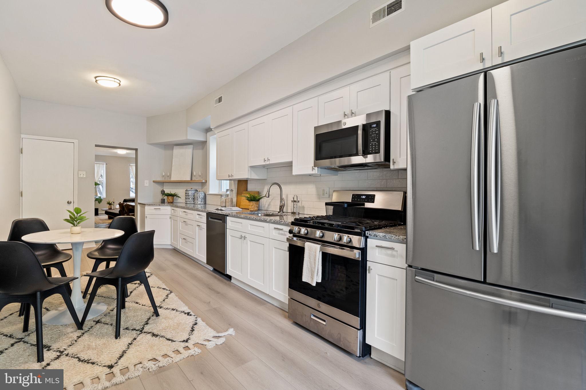 PASSYUNK SQUARE - Residential