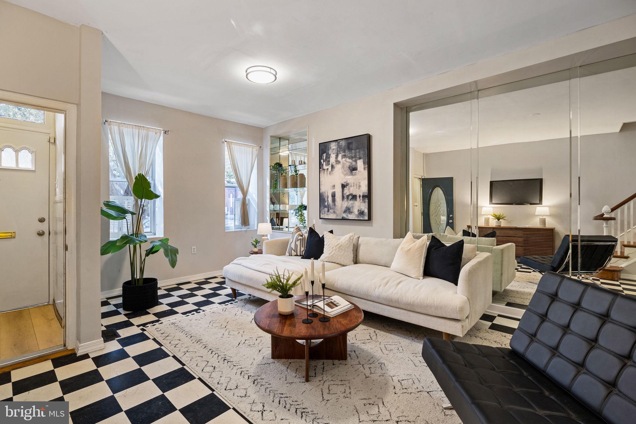 PASSYUNK SQUARE - Residential