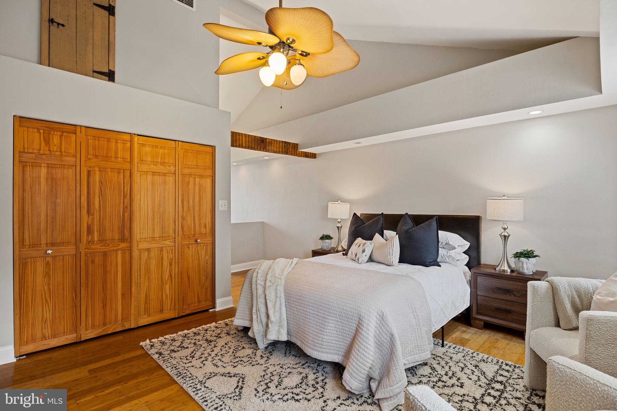 PASSYUNK SQUARE - Residential