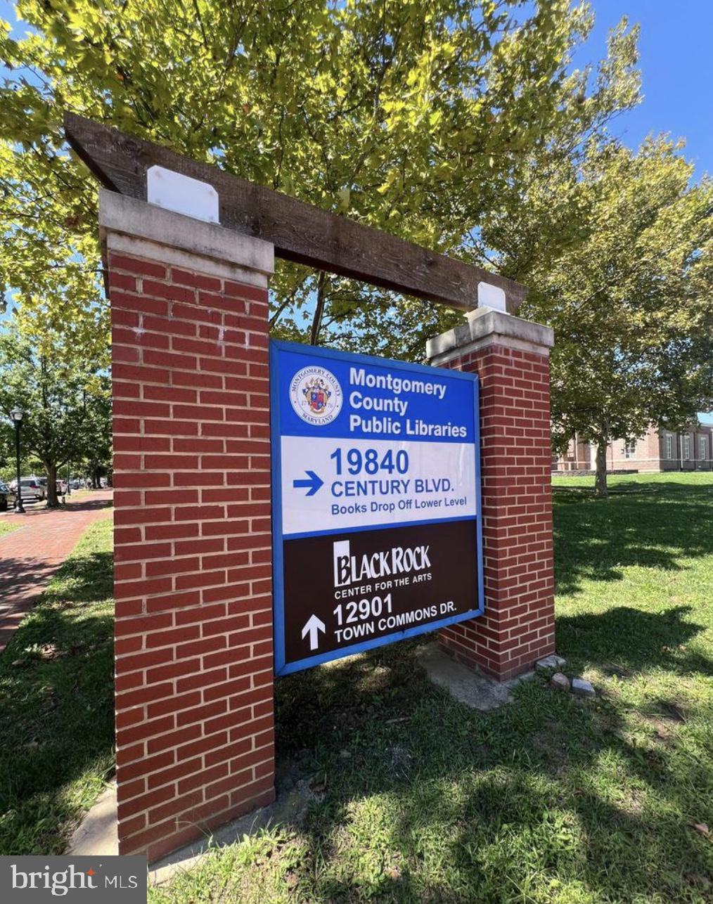 LAKEVIEW - Residential