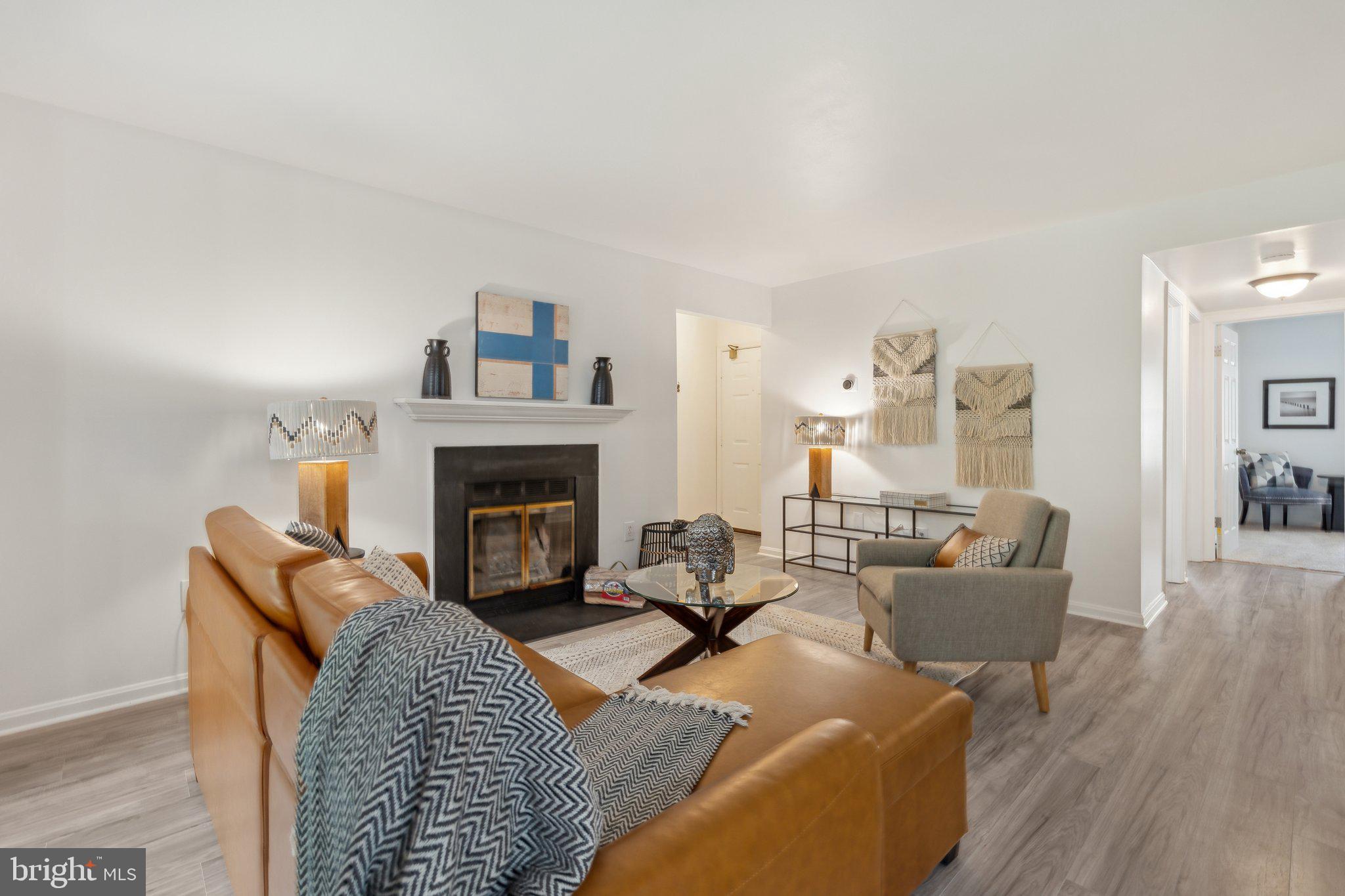 LAKEVIEW - Residential