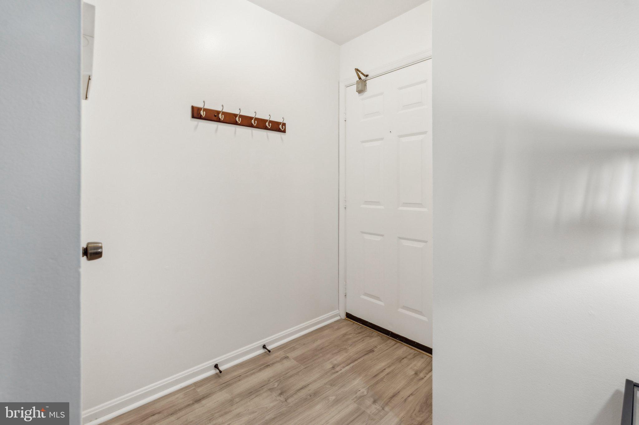 LAKEVIEW - Residential