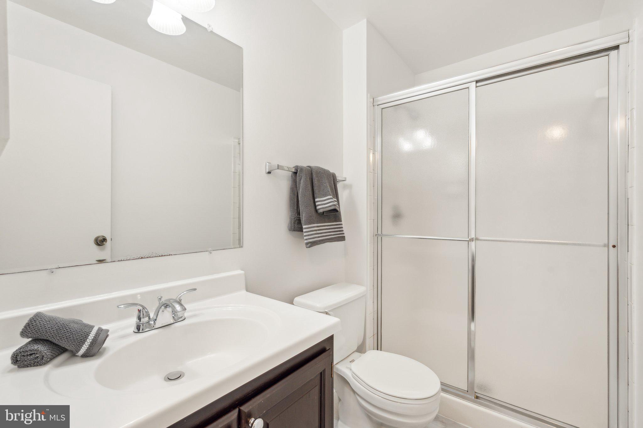 LAKEVIEW - Residential