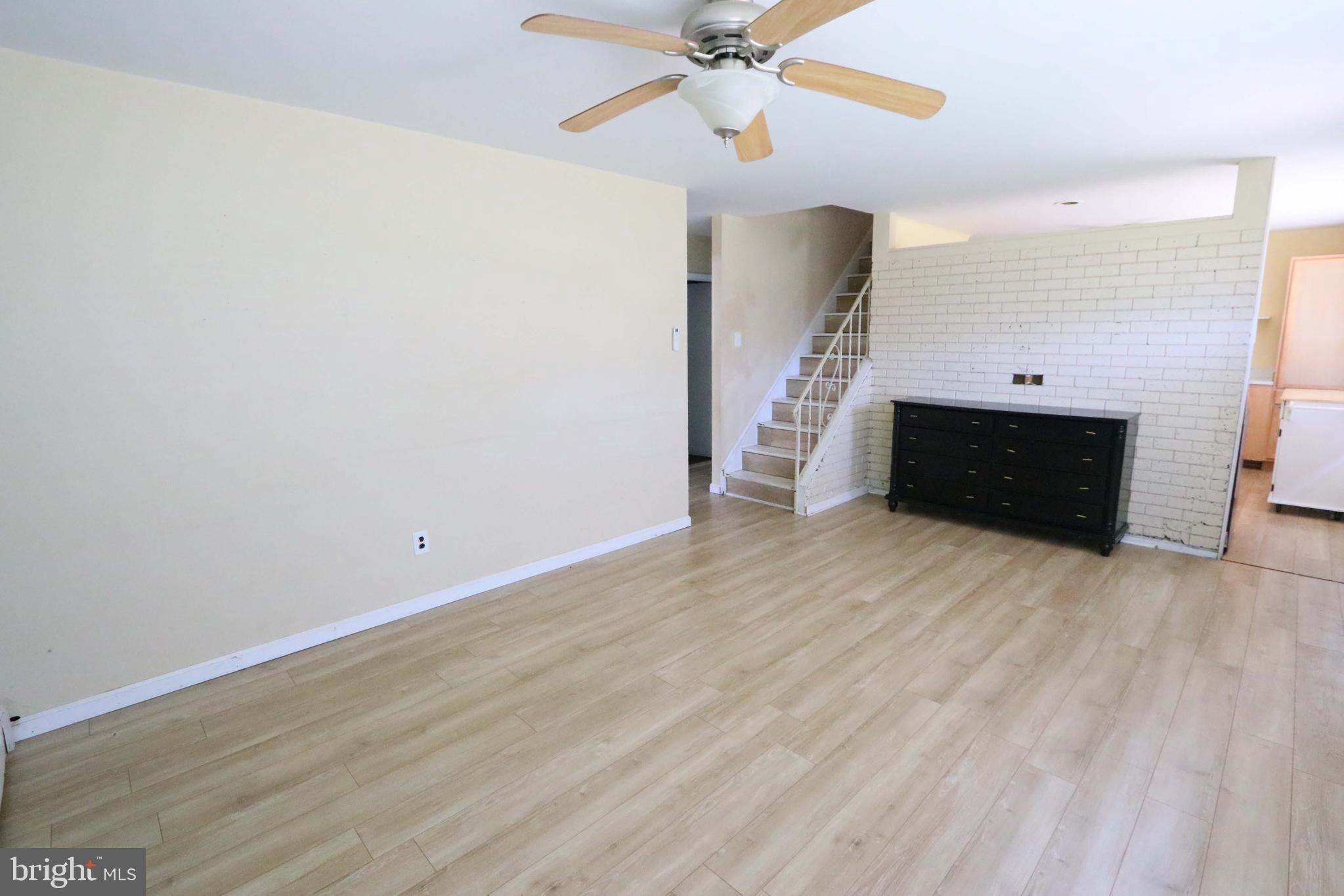 2846 NORMANDY DRIVE