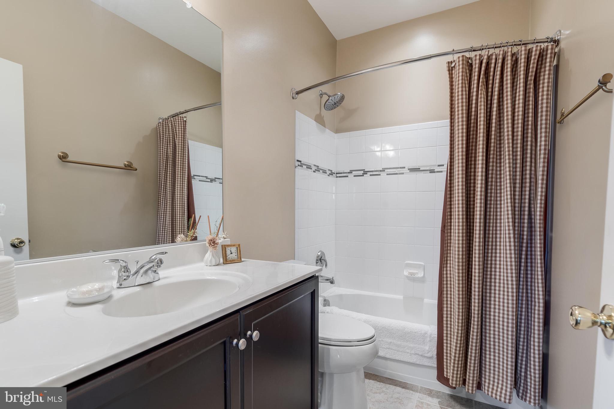 BRAMBLETON - Residential