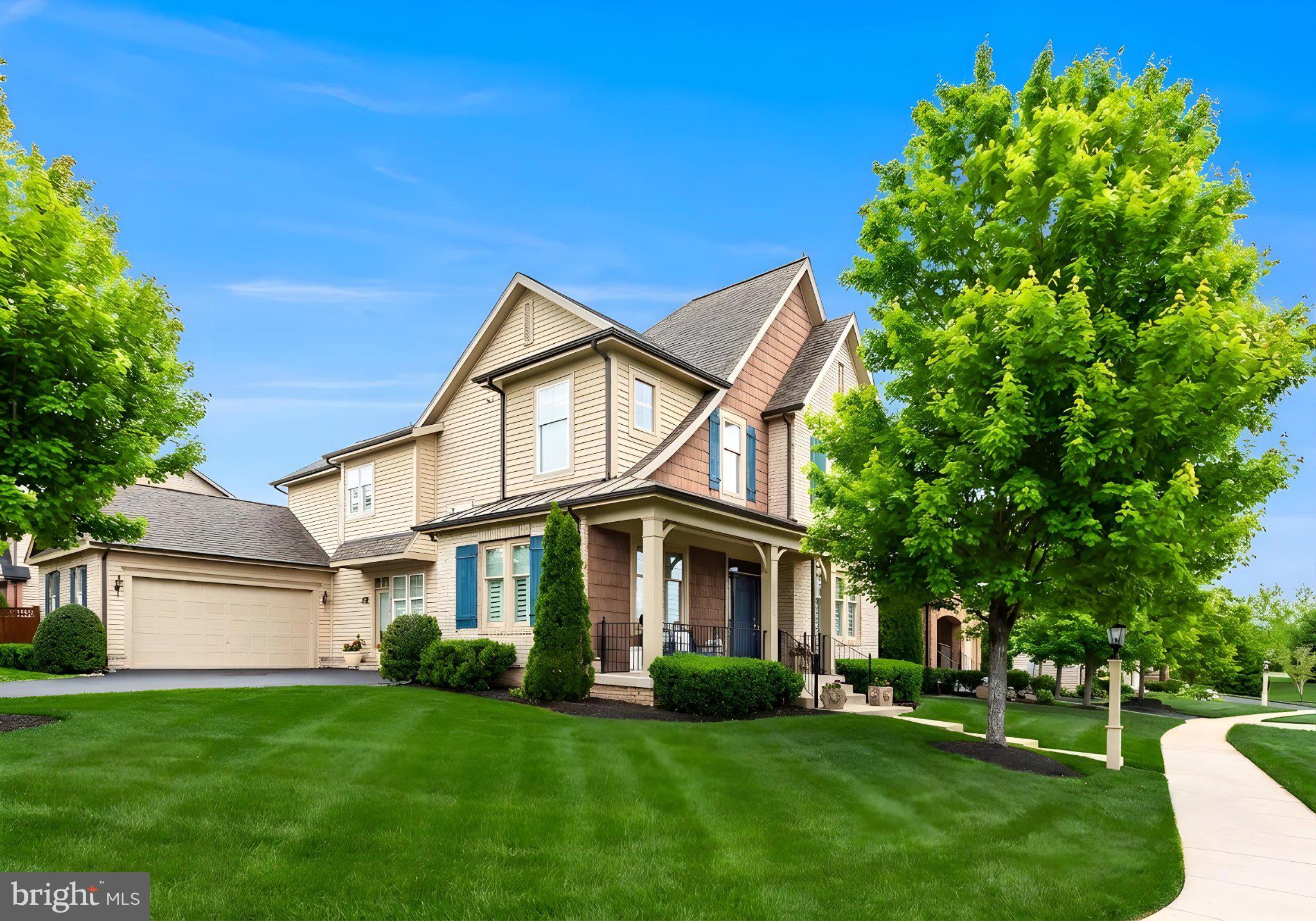 42436 MYAN GOLD DRIVE