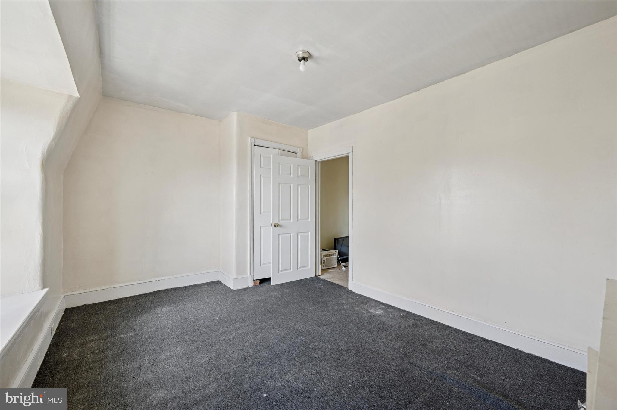 GERMANTOWN - Residential