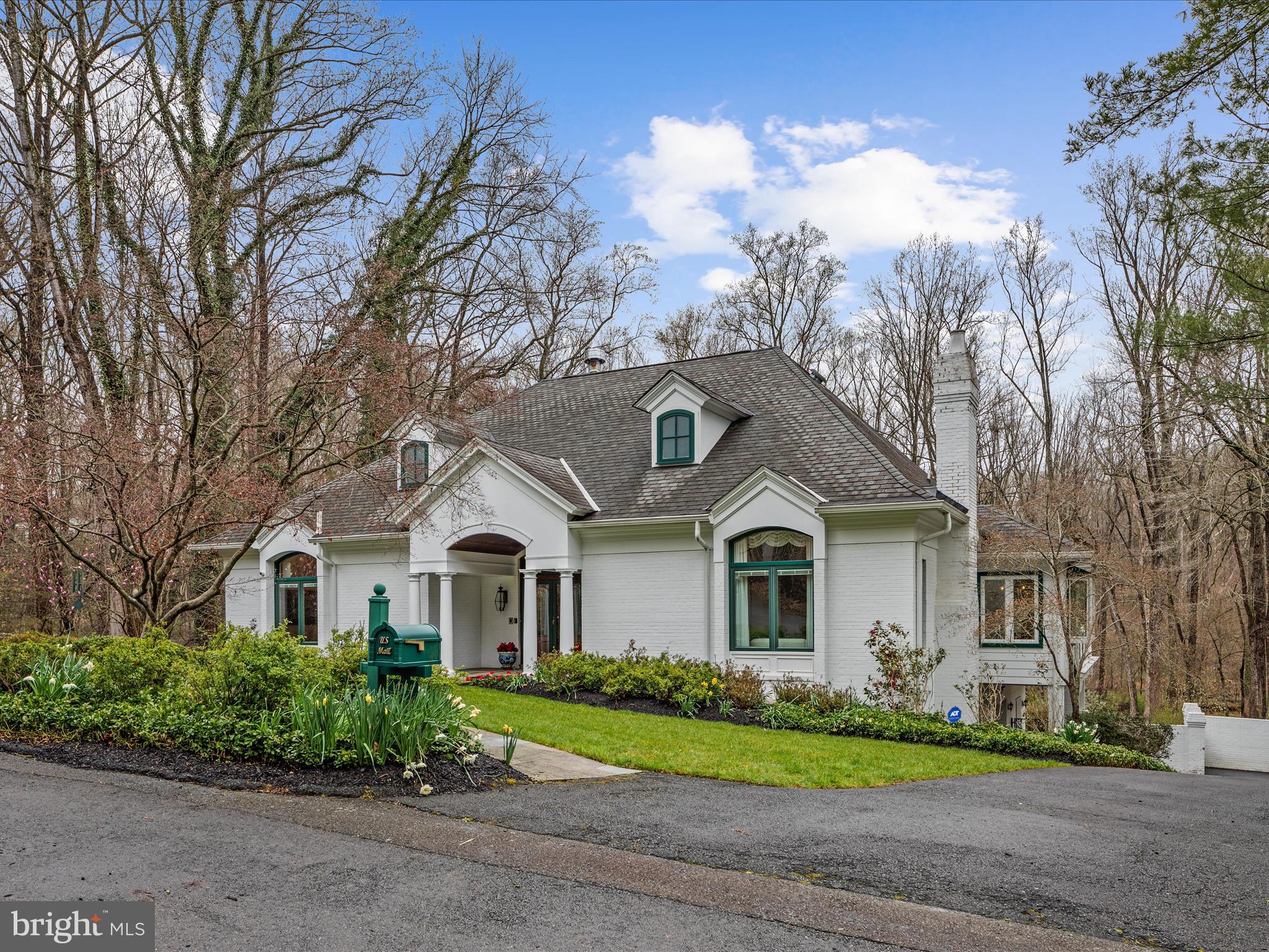 CHAIN BRIDGE FOREST - Residential