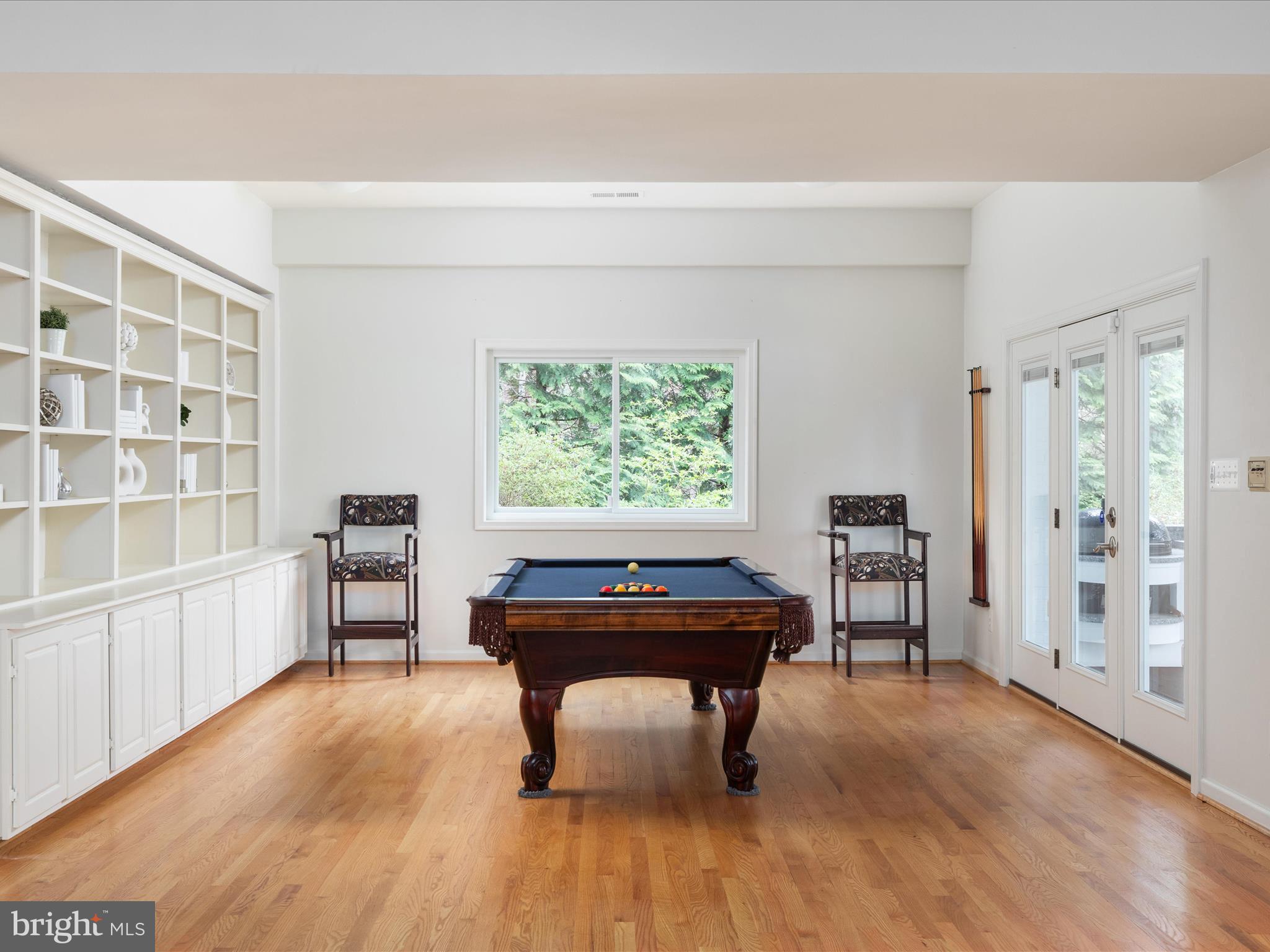 CHAIN BRIDGE FOREST - Residential