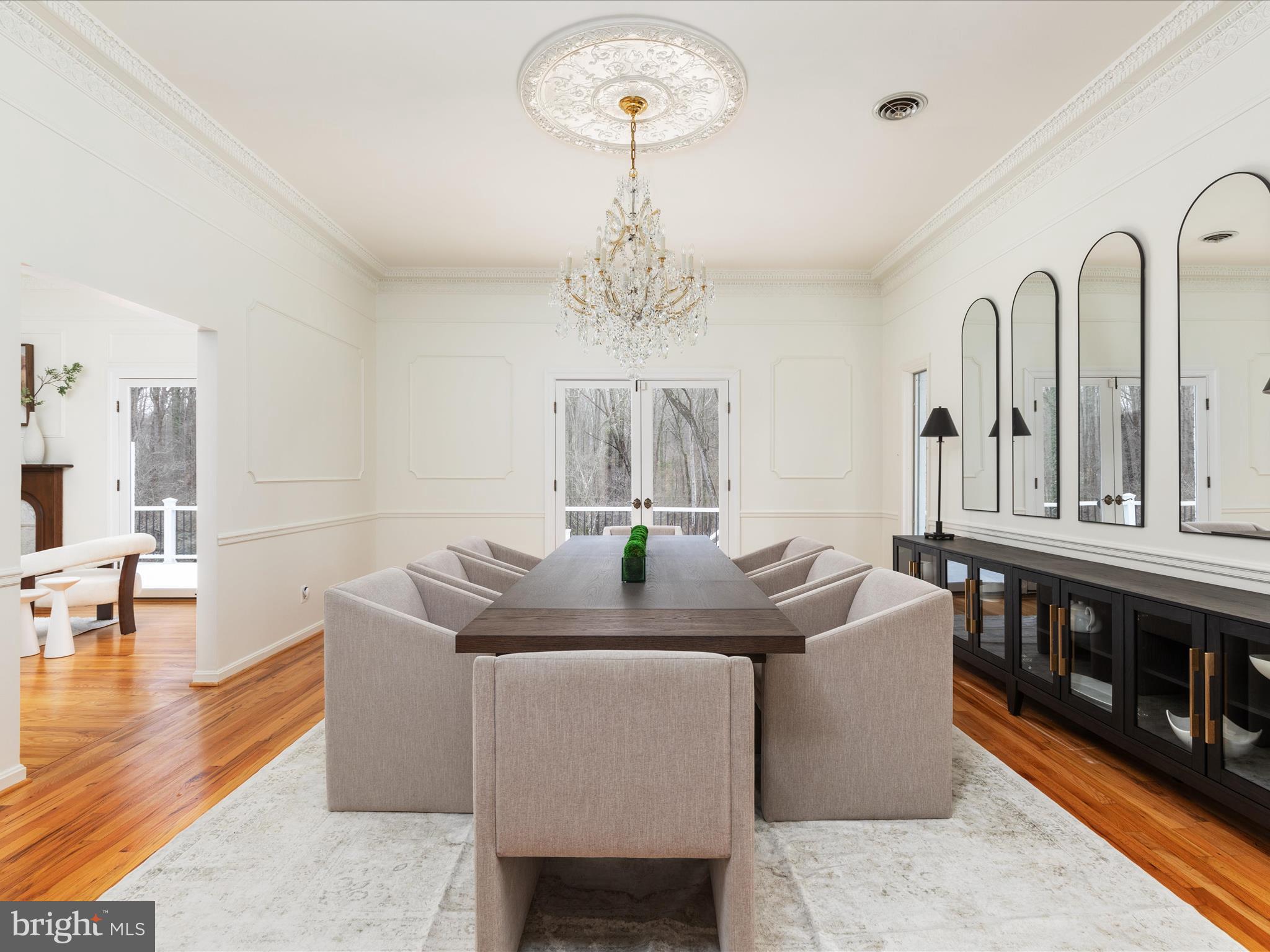 CHAIN BRIDGE FOREST - Residential