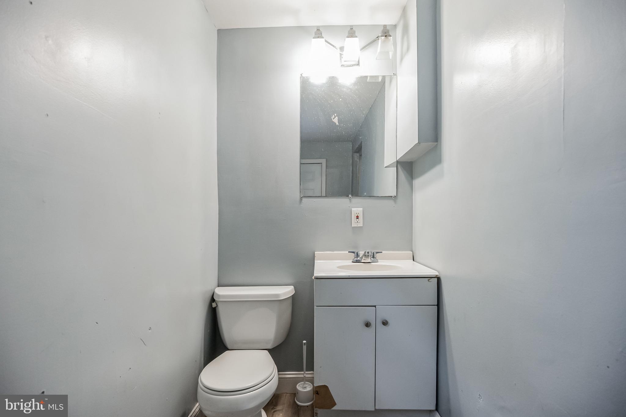 KENSINGTON - Residential