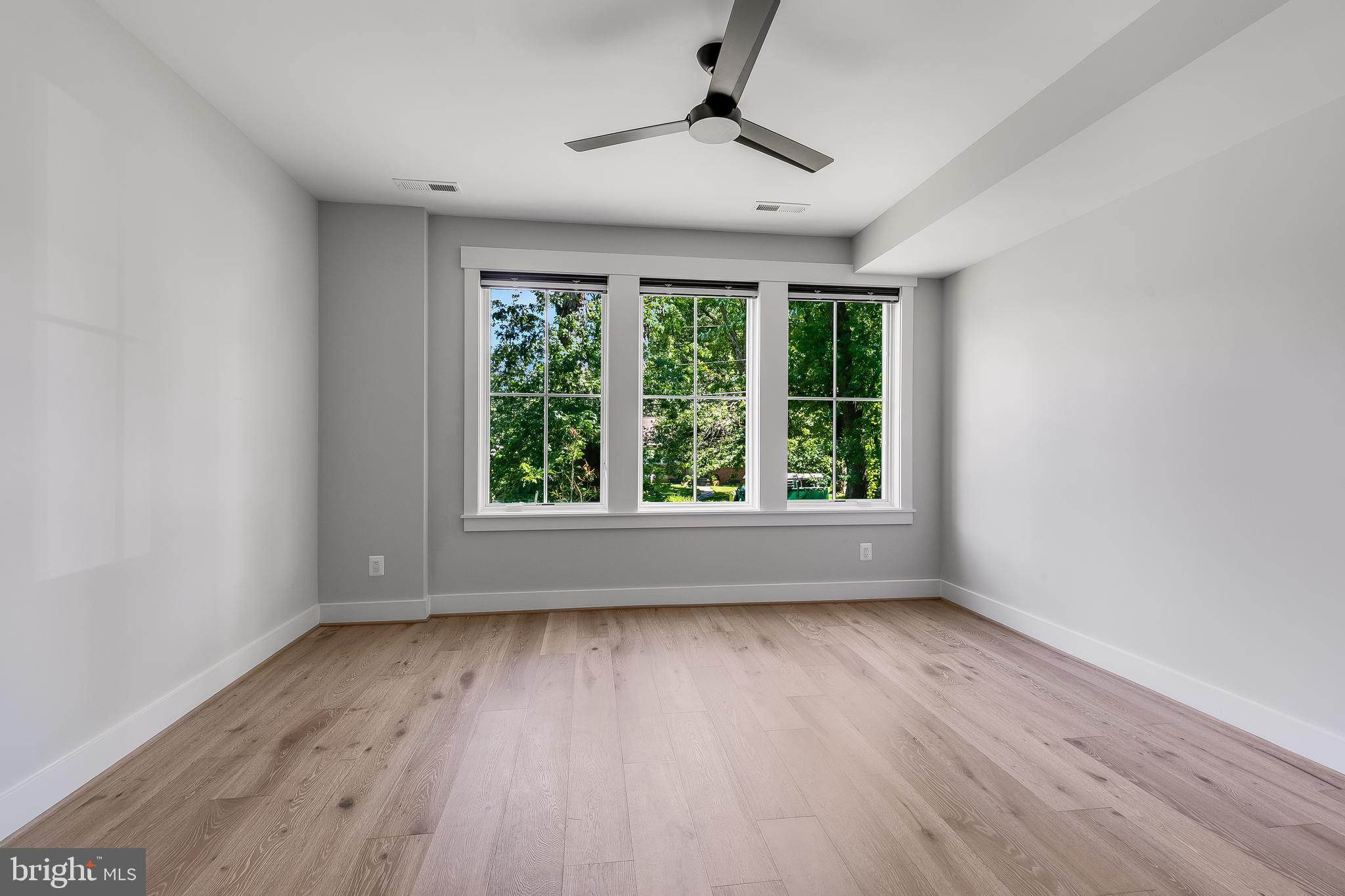 CHESTERBROOK WOODS - Residential