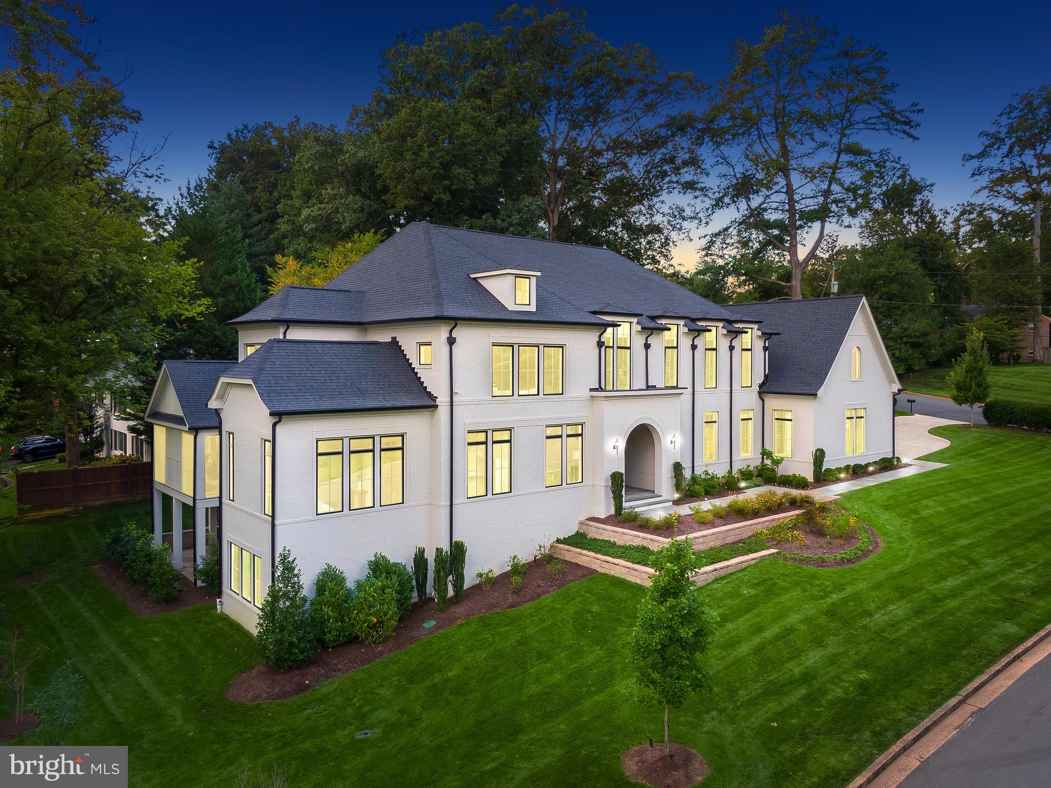 CHESTERBROOK WOODS - Residential