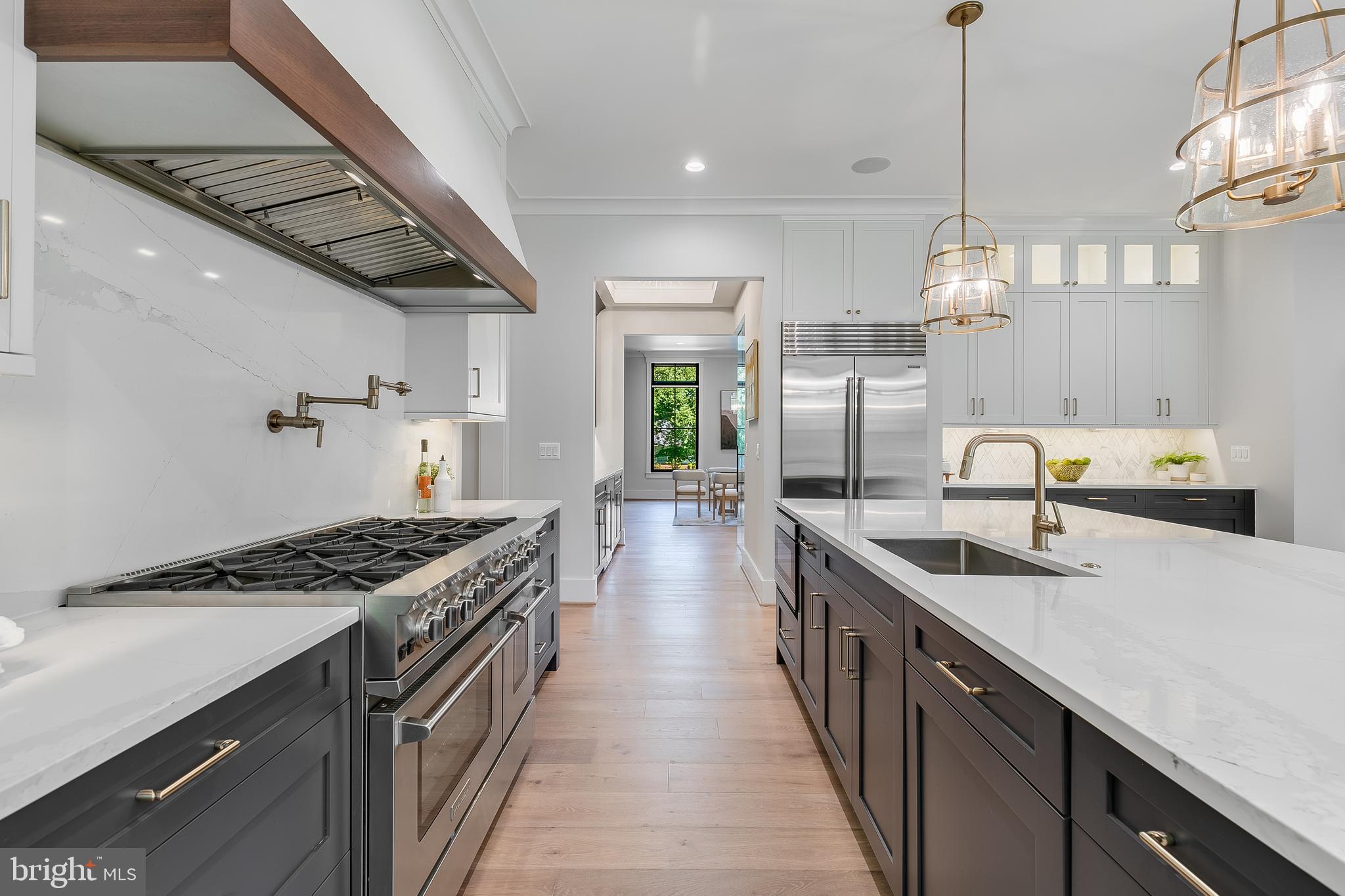 CHESTERBROOK WOODS - Residential