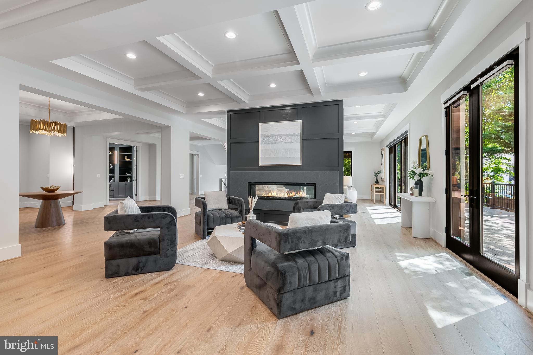 CHESTERBROOK WOODS - Residential