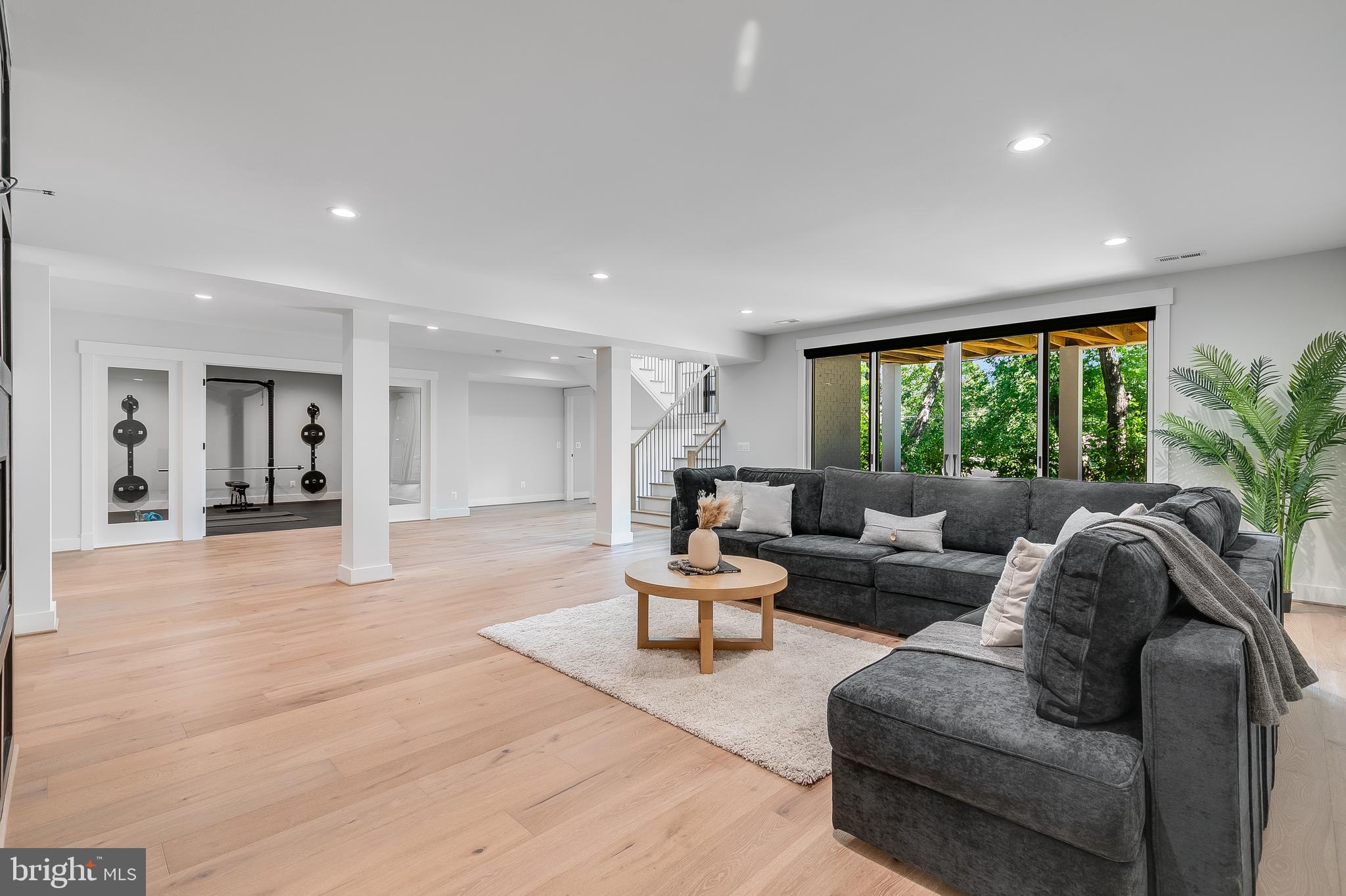 CHESTERBROOK WOODS - Residential