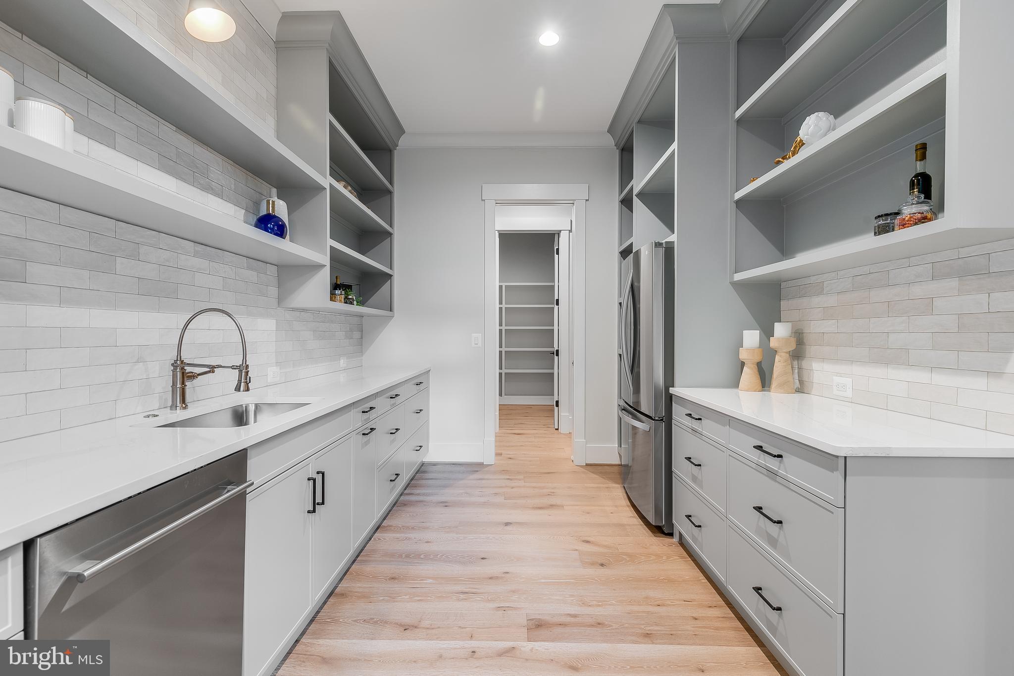 CHESTERBROOK WOODS - Residential