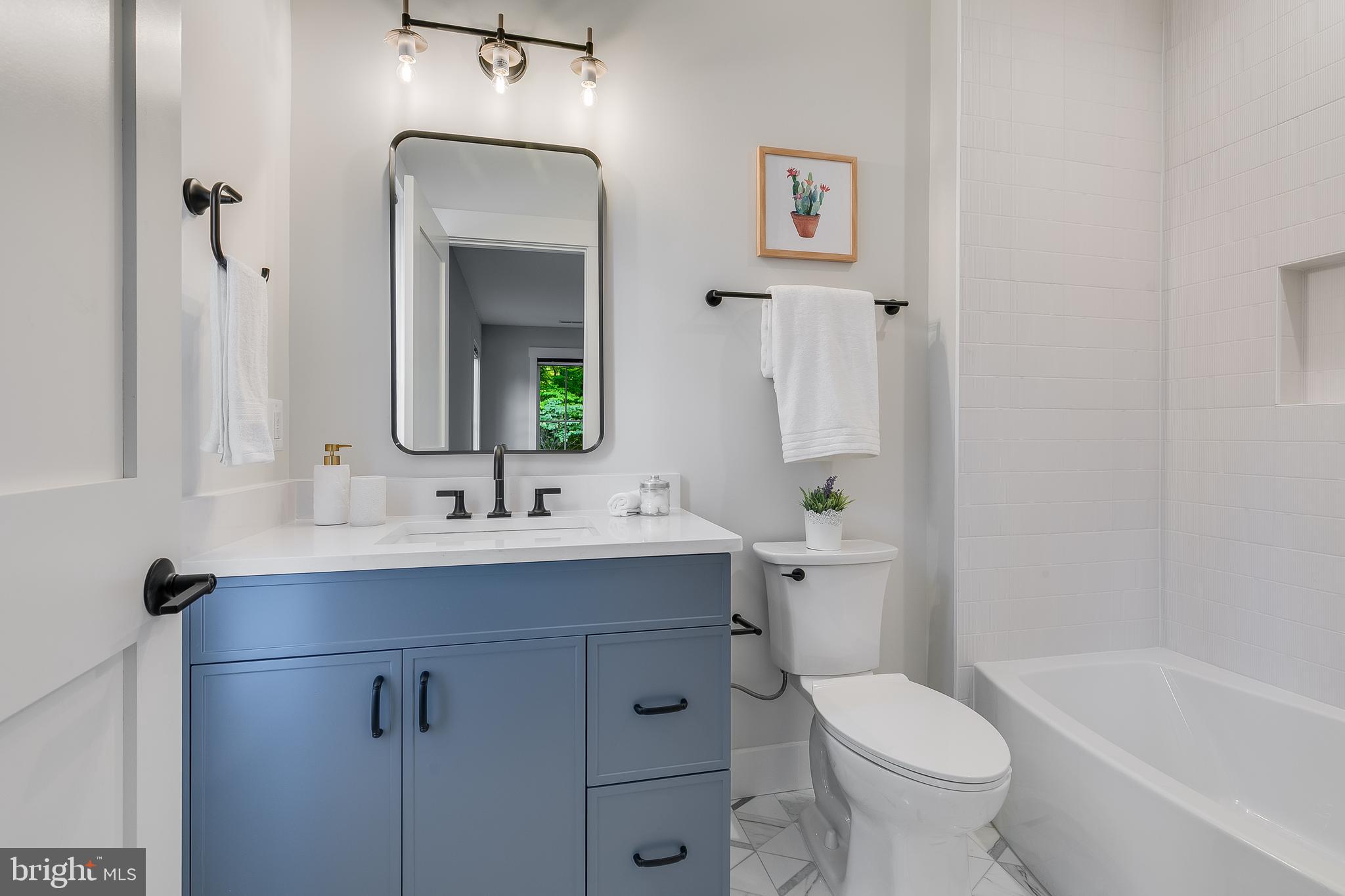 CHESTERBROOK WOODS - Residential