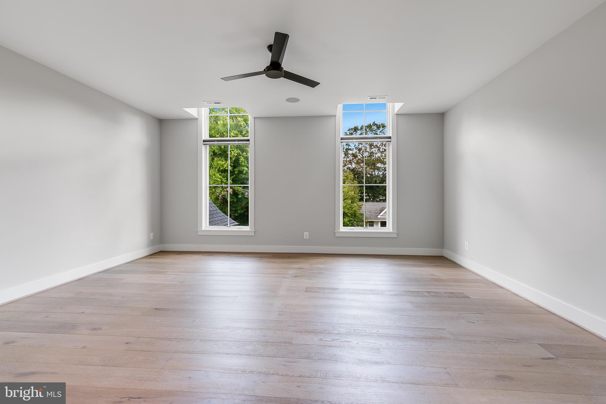 CHESTERBROOK WOODS - Residential