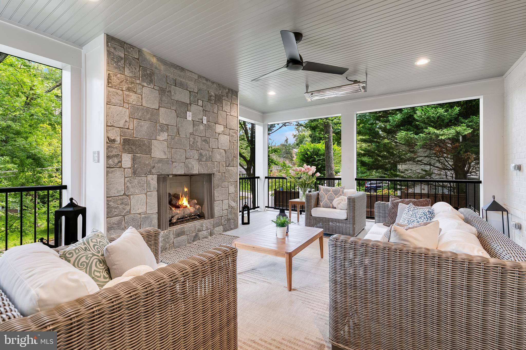 CHESTERBROOK WOODS - Residential