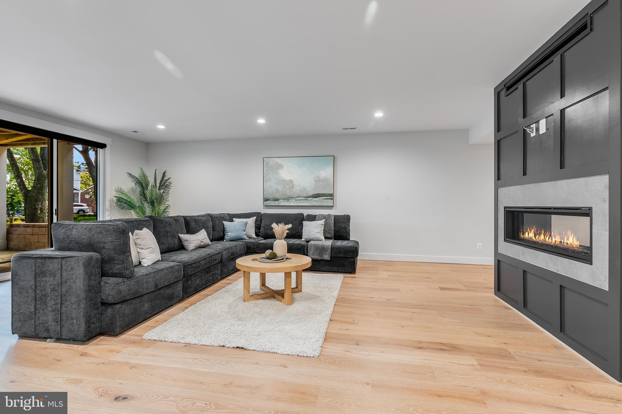 CHESTERBROOK WOODS - Residential