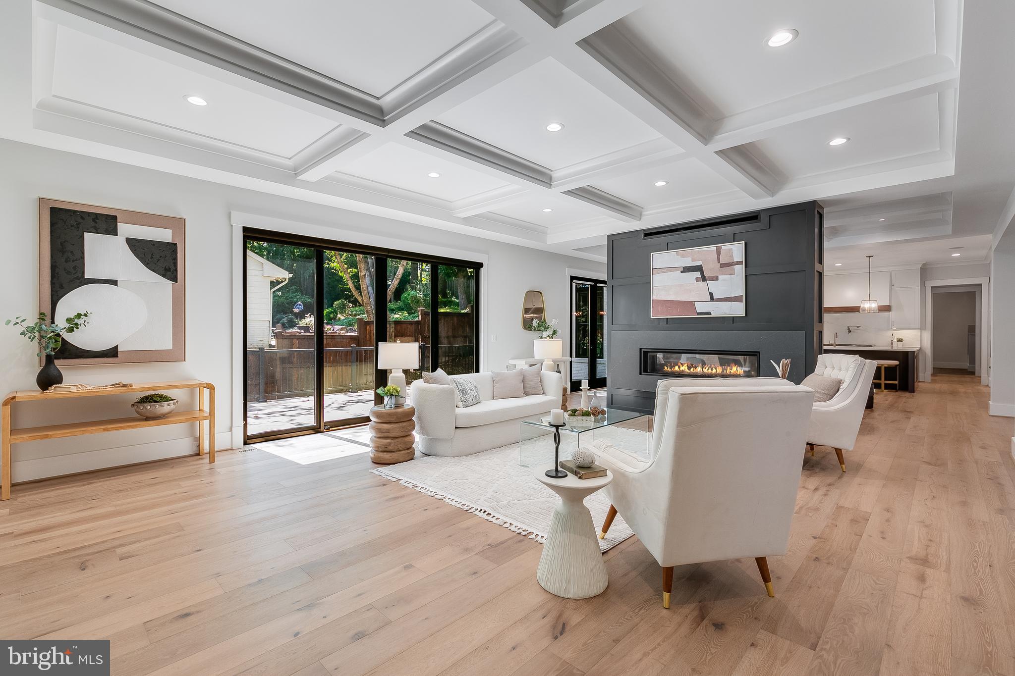 CHESTERBROOK WOODS - Residential