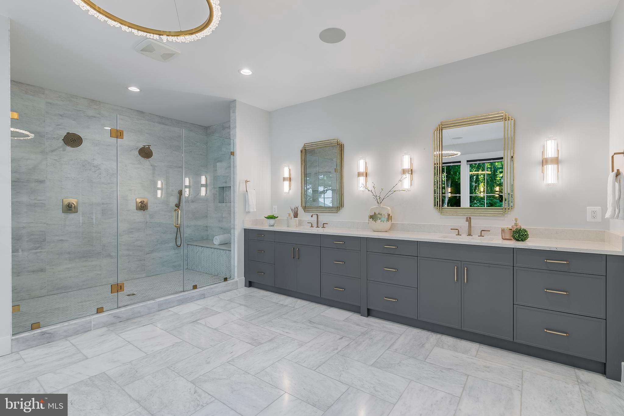 CHESTERBROOK WOODS - Residential