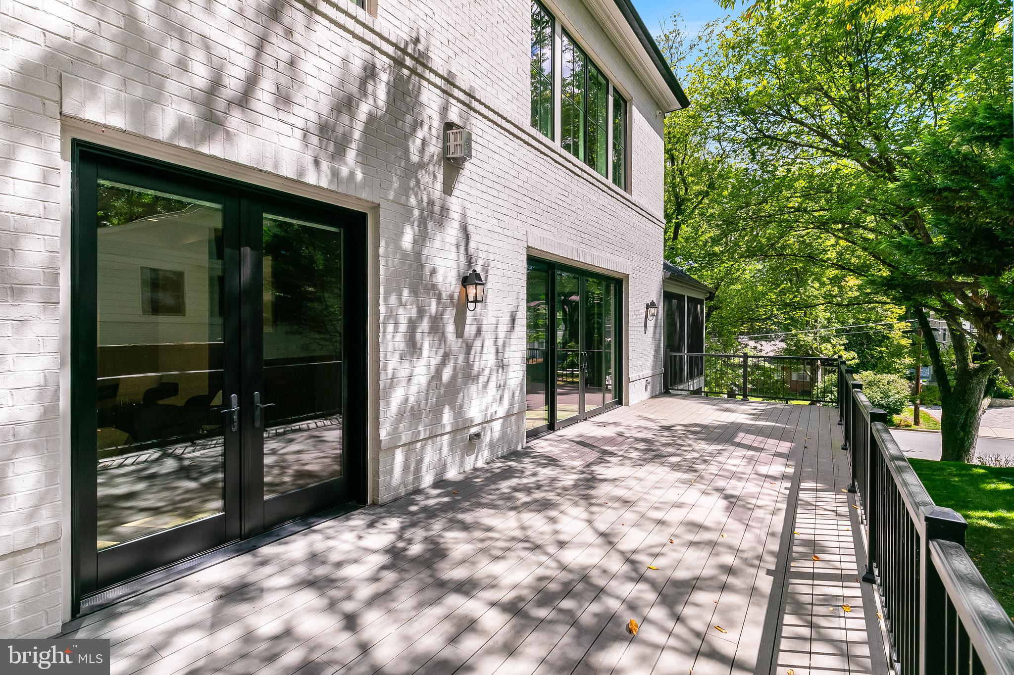 CHESTERBROOK WOODS - Residential