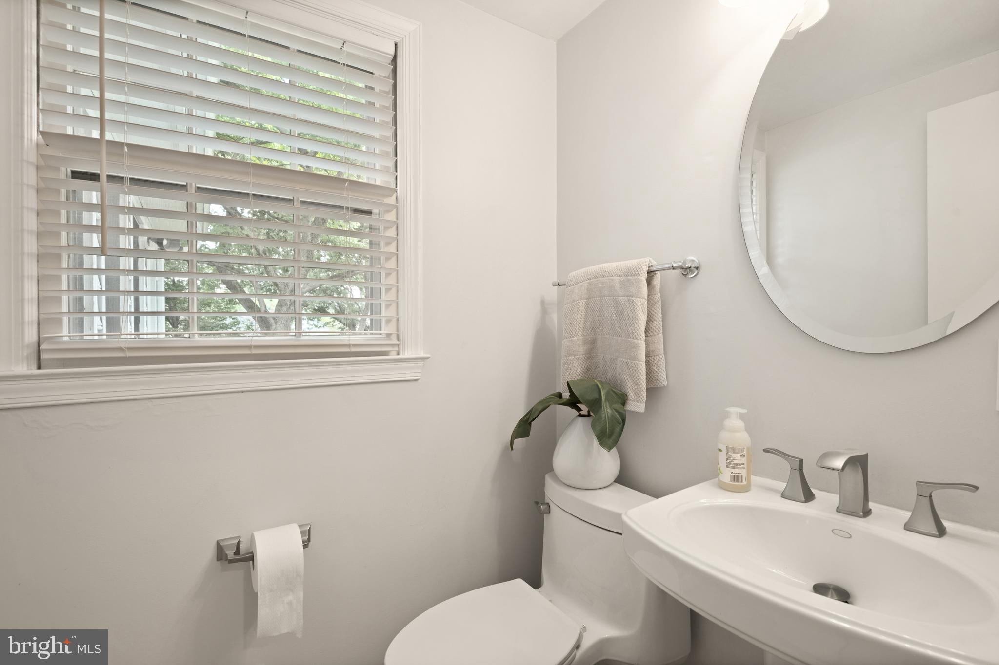 ROBERTS GLEN - Residential