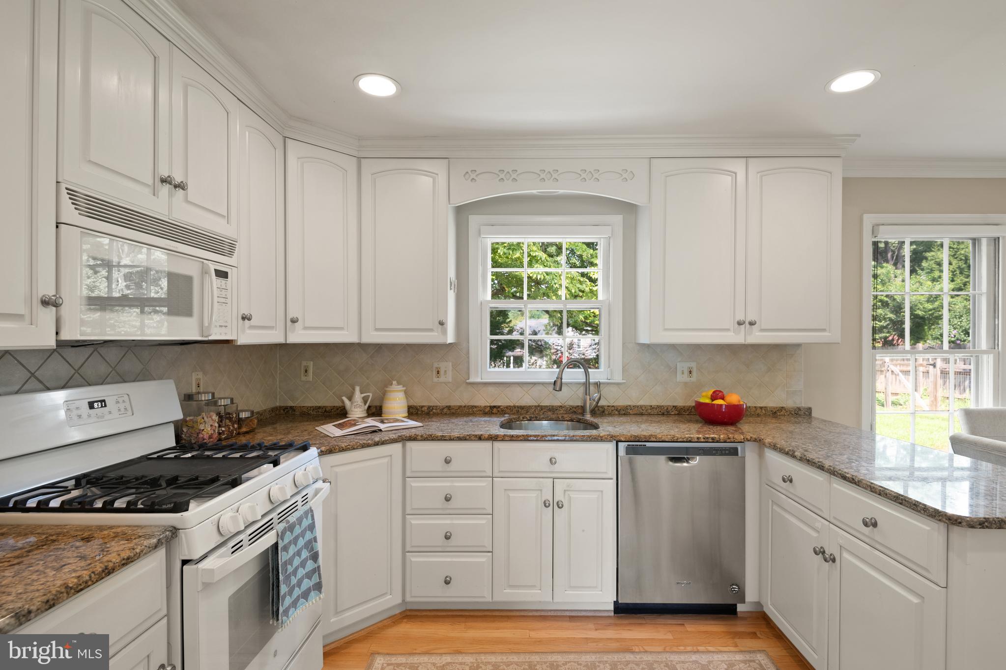 ROBERTS GLEN - Residential