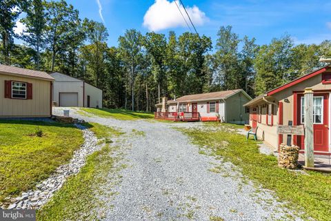 59 BEDFORD TRAIL ICKESBURG PA 17037