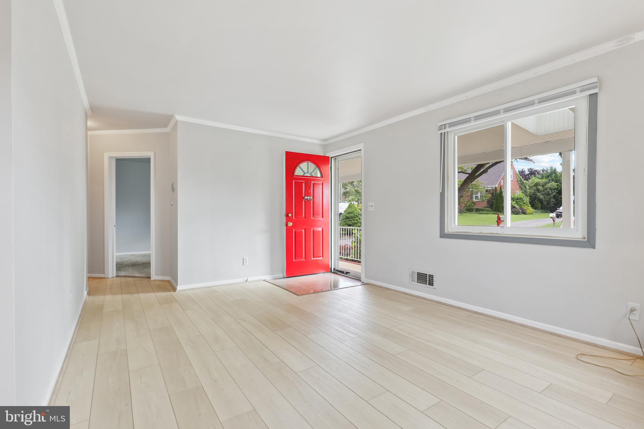 GREENTOP MANOR - Residential