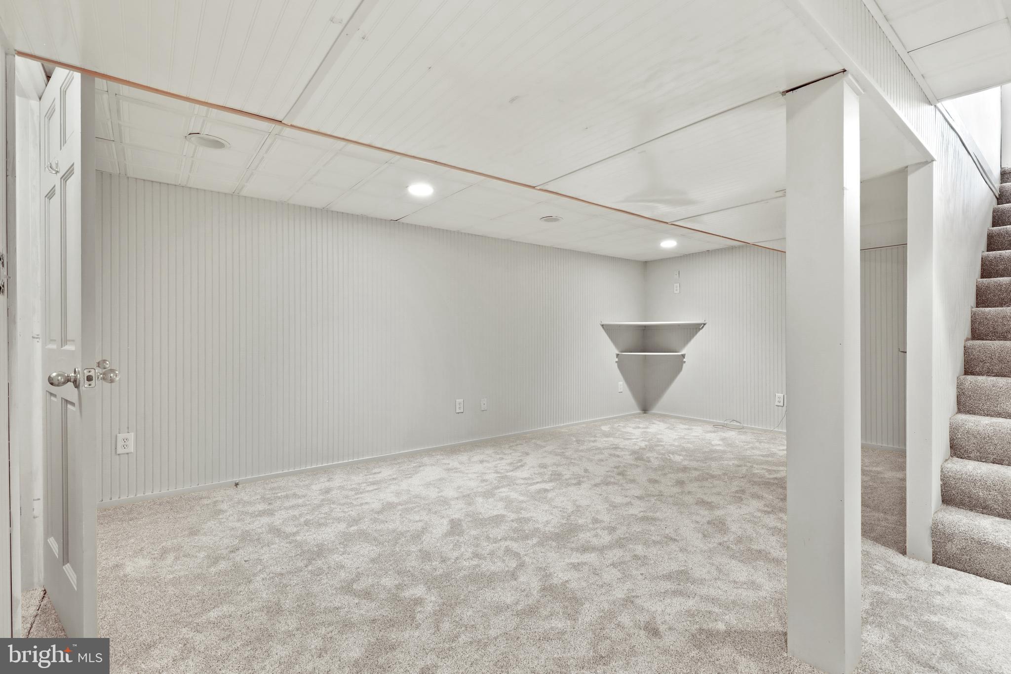 GREENTOP MANOR - Residential