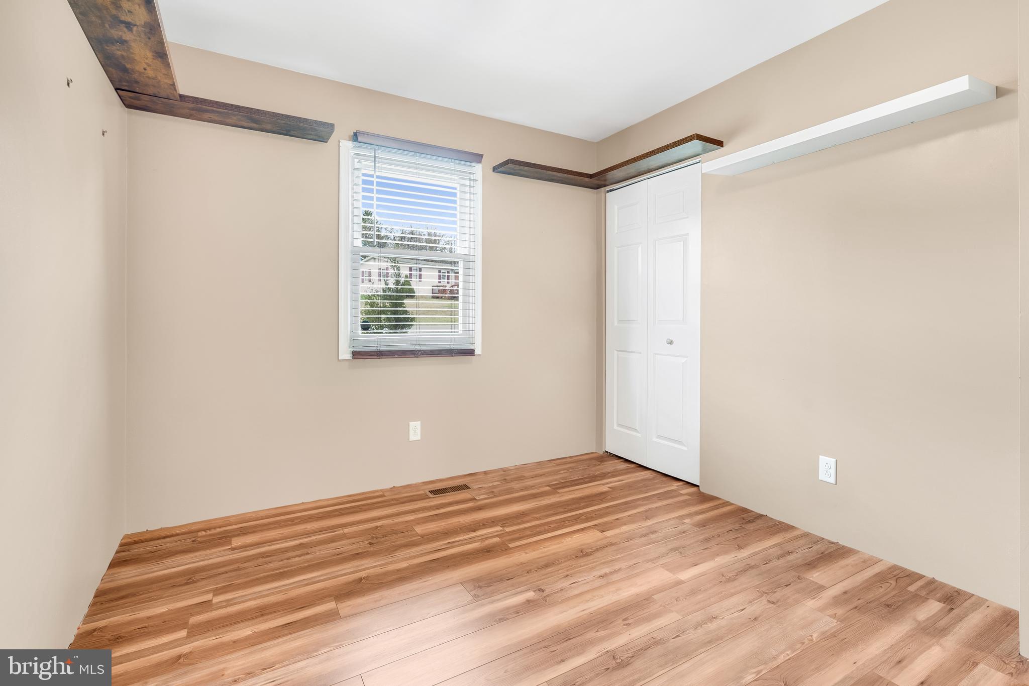 MECKLENBURG HEIGHTS - Residential