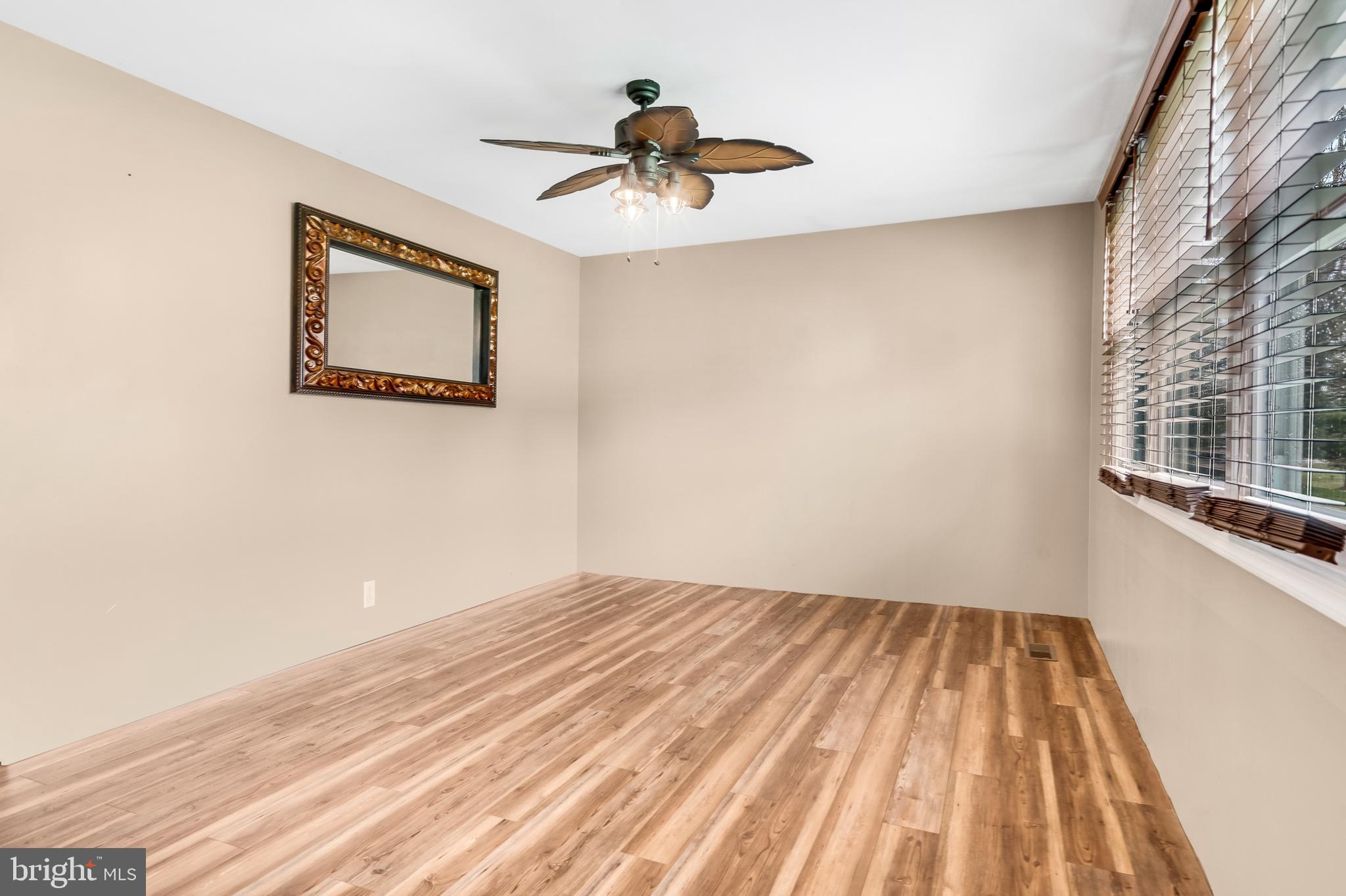 MECKLENBURG HEIGHTS - Residential