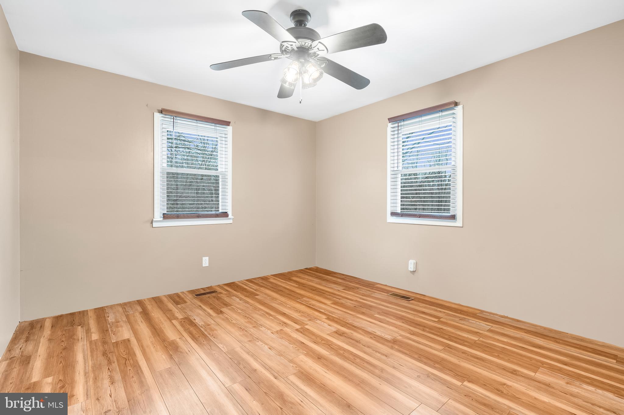 MECKLENBURG HEIGHTS - Residential