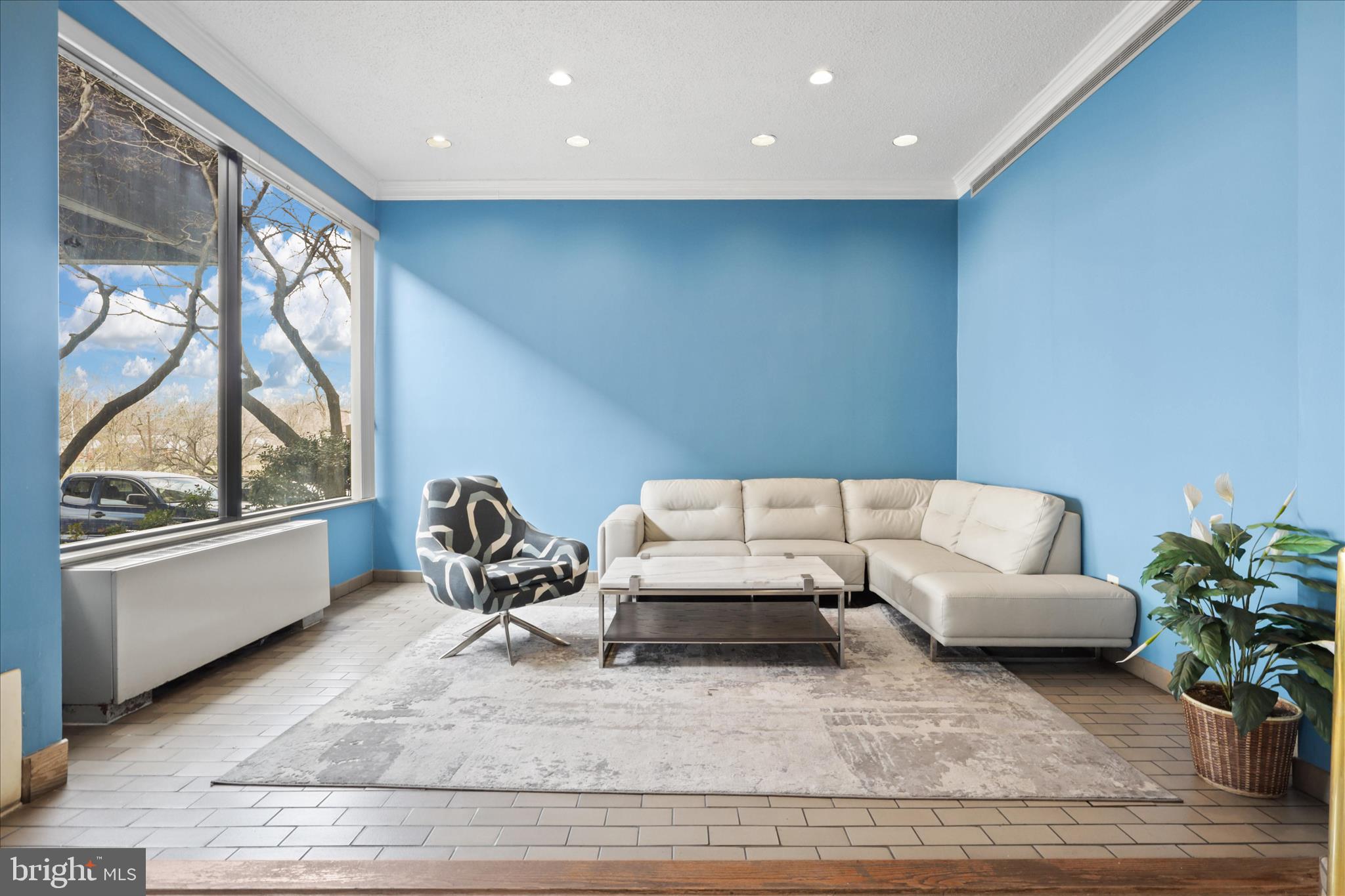 PAVILION ON THE PARK - Residential