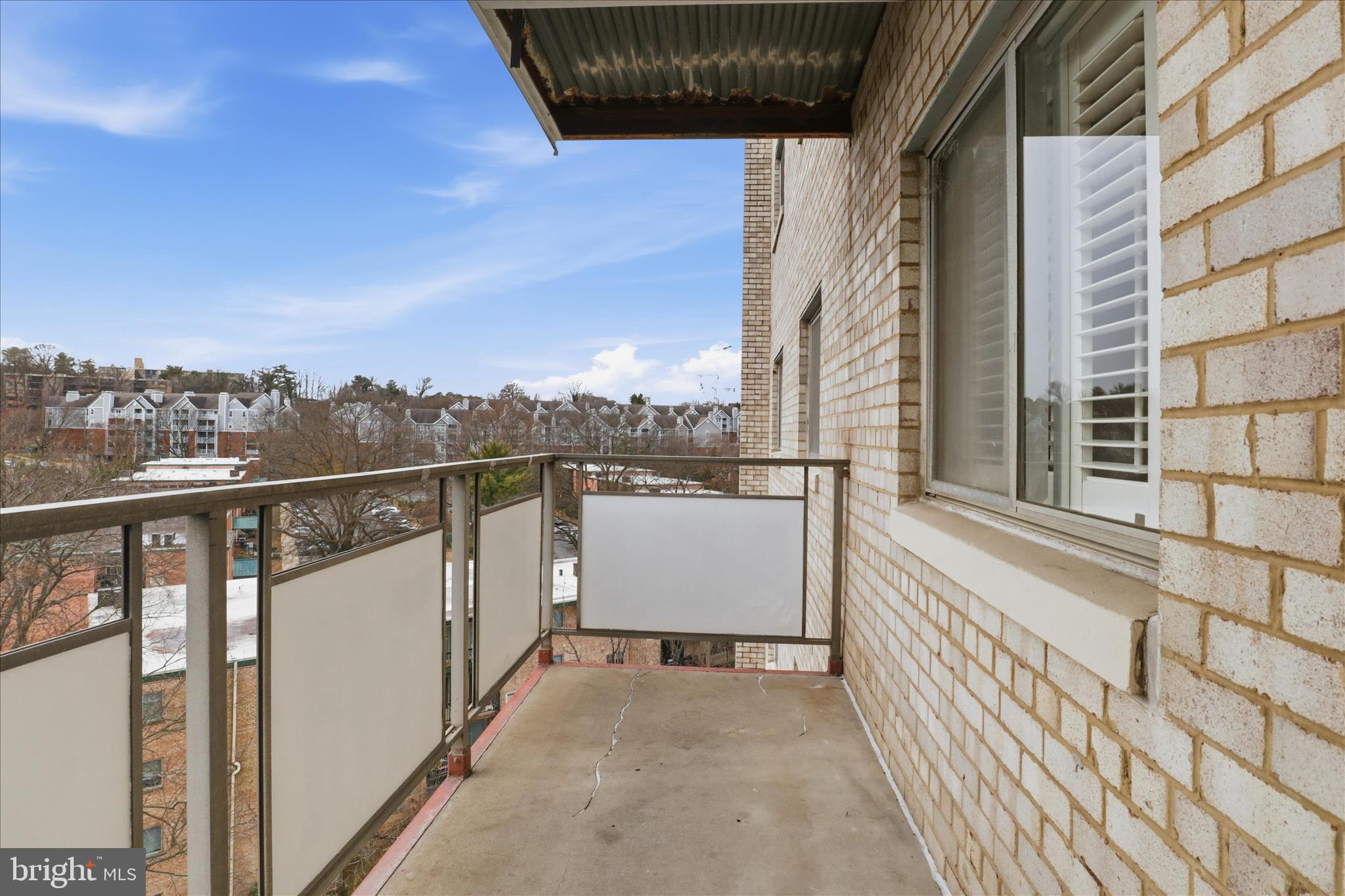 PAVILION ON THE PARK - Residential