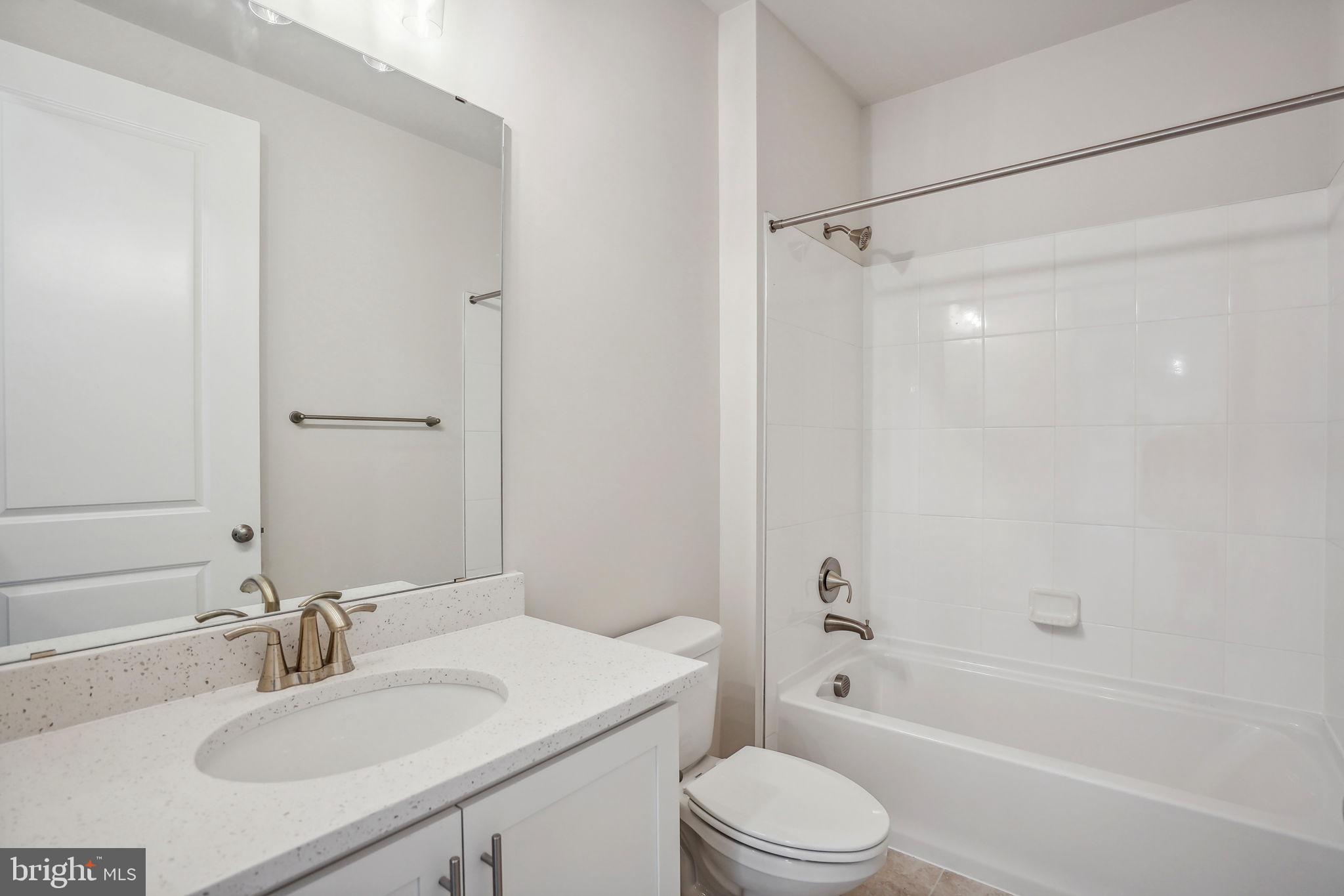 RIVERS BLUFF - Residential