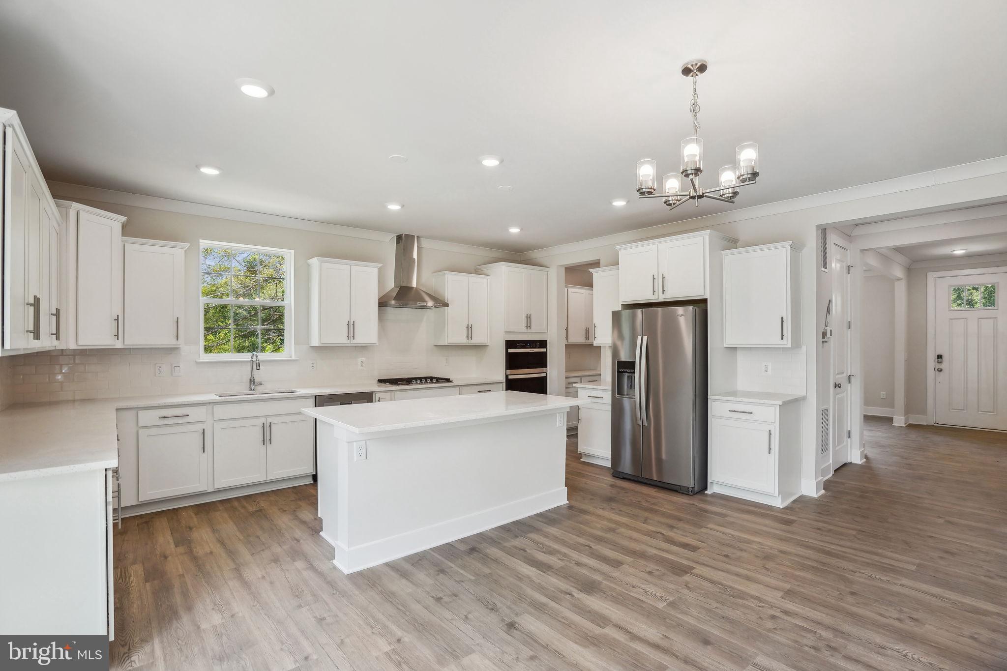 RIVERS BLUFF - Residential