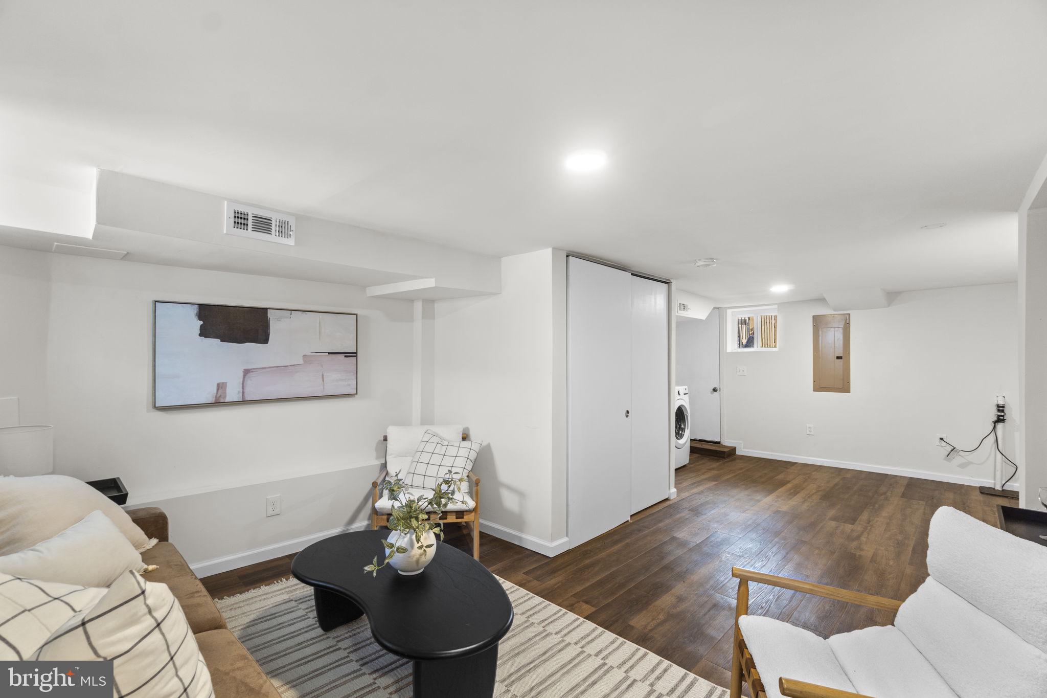 CENTRAL PARK HEIGHTS - Residential