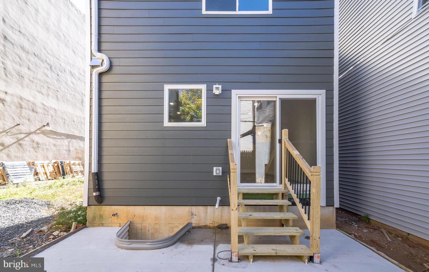 CEDAR PARK - Commercial Sale